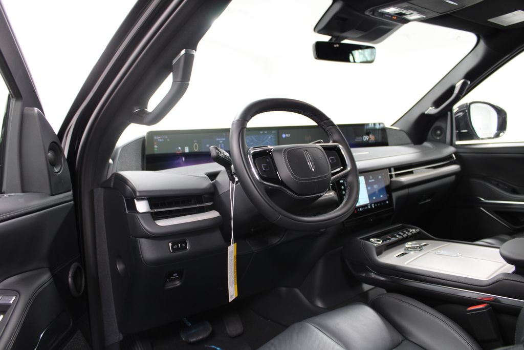 2026 Lincoln Navigator Reserve L - Photo 26