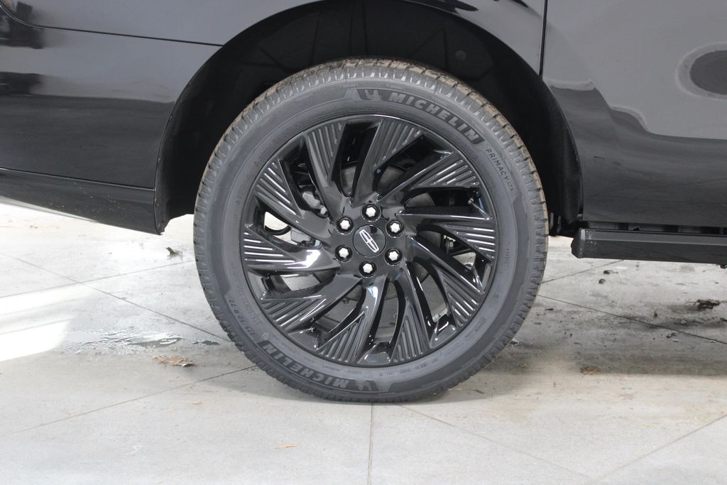 2026 Lincoln Navigator Reserve L - Photo 12