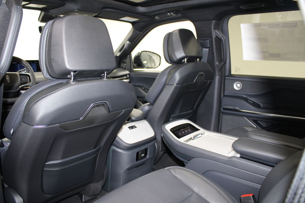 2025 Lincoln Navigator Reserve - Photo 29