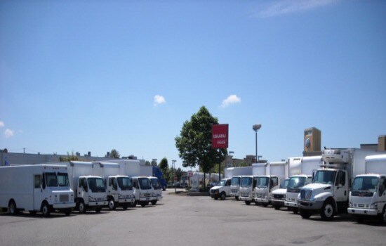  yard stock photo for     ABOUT US  550 x 350.jpg