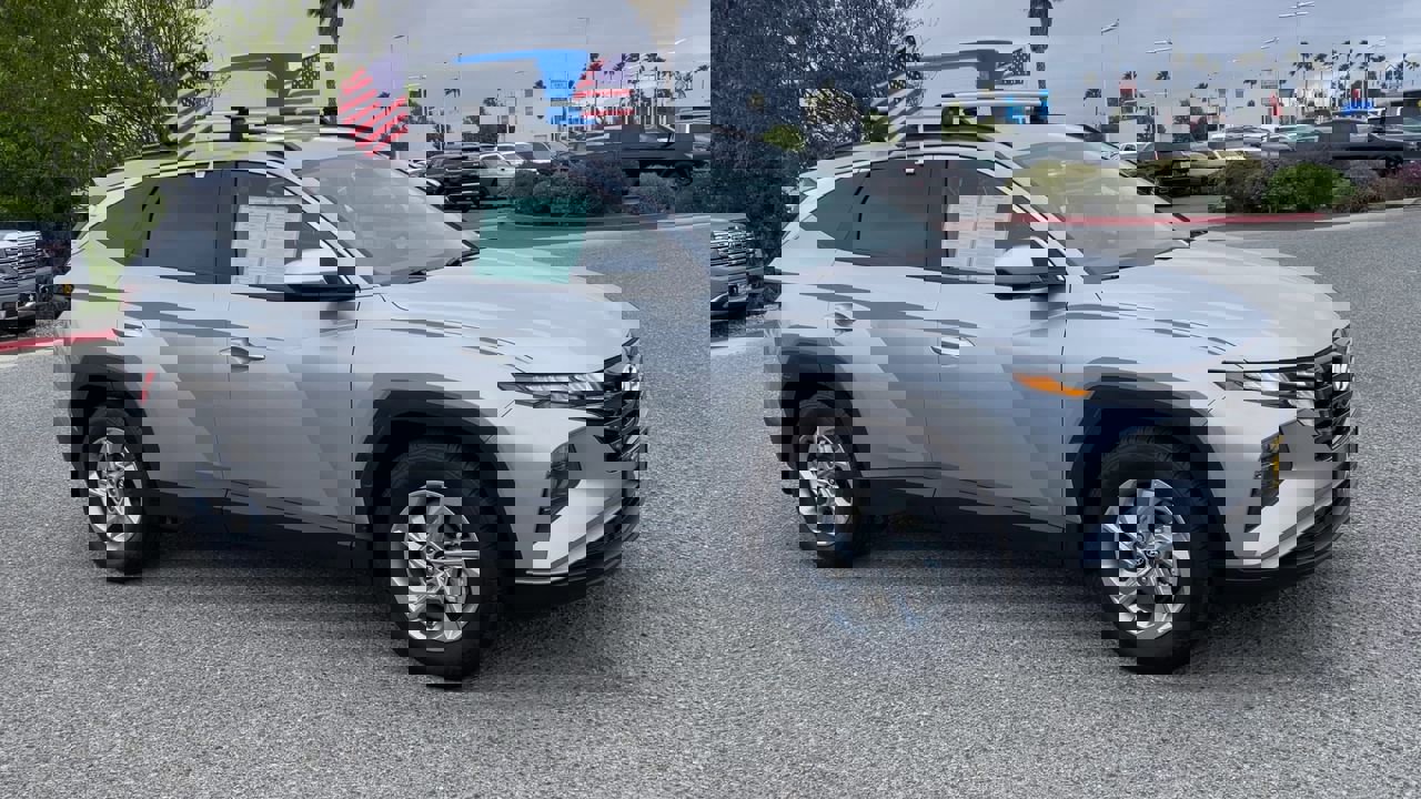 2024 Hyundai Tucson SEL photo 2