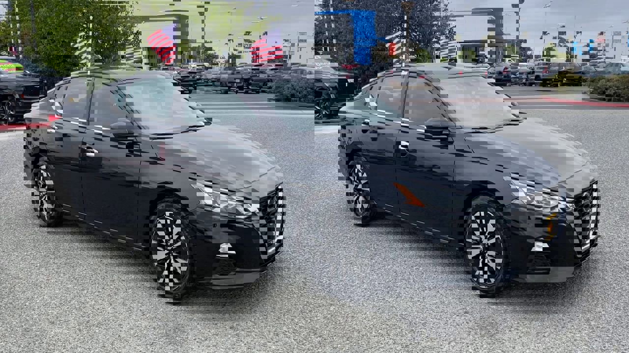1N4BL4DV3NN390511