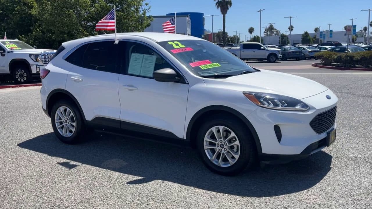 Used 2022 Ford Escape SE with VIN 1FMCU0BZ9NUA15511 for sale in Salinas, CA