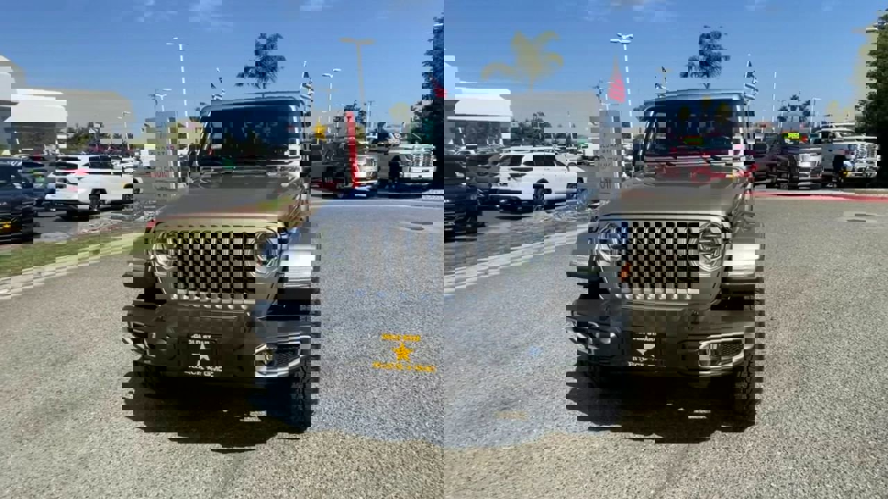 2020 Jeep Gladiator Overland photo 3
