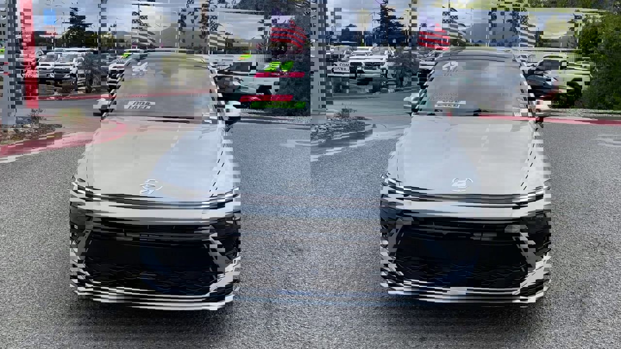 2024 Hyundai Sonata SEL Convenience photo 3