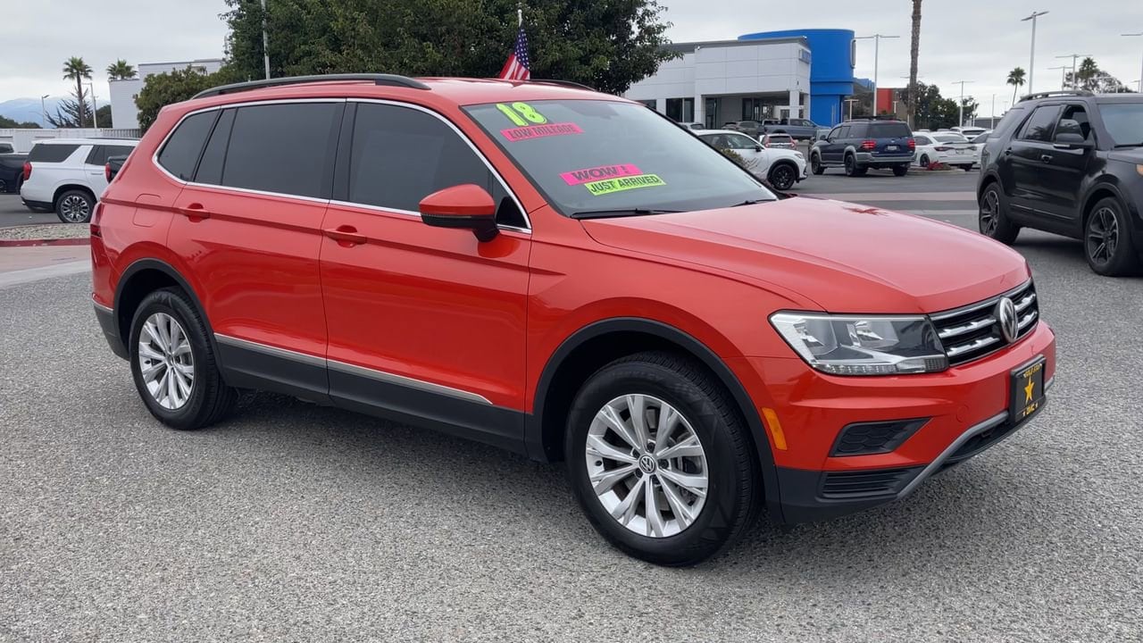 Used 2018 Volkswagen Tiguan SE with VIN 3VV3B7AX5JM210640 for sale in Salinas, CA