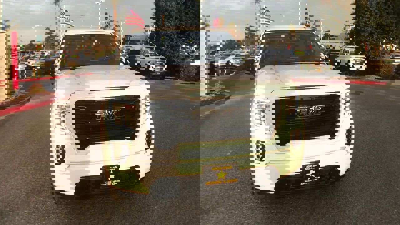 2021 Gmc Sierra Elevation photo 3