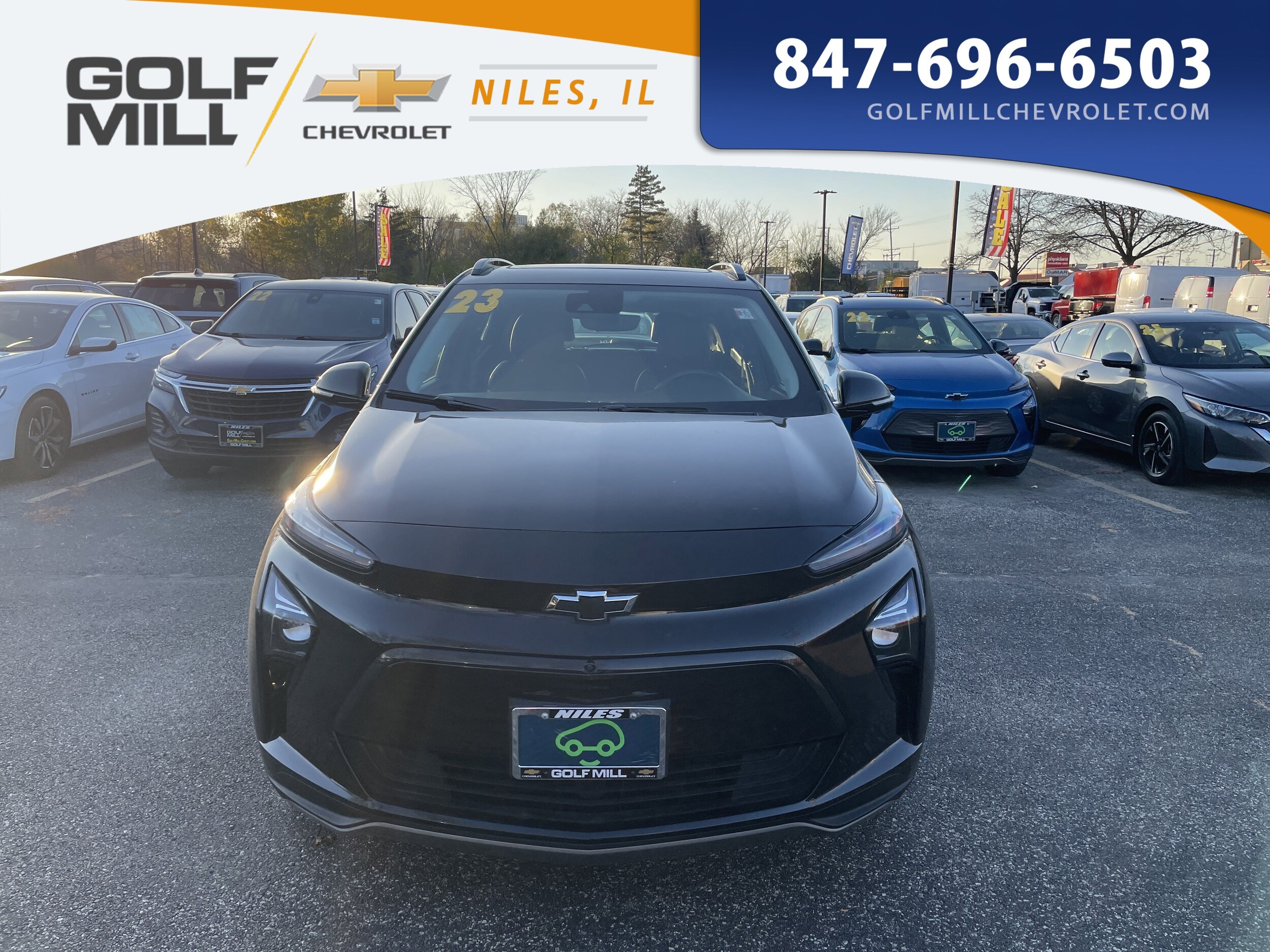 2023 Chevrolet Bolt EUV Premier photo 2