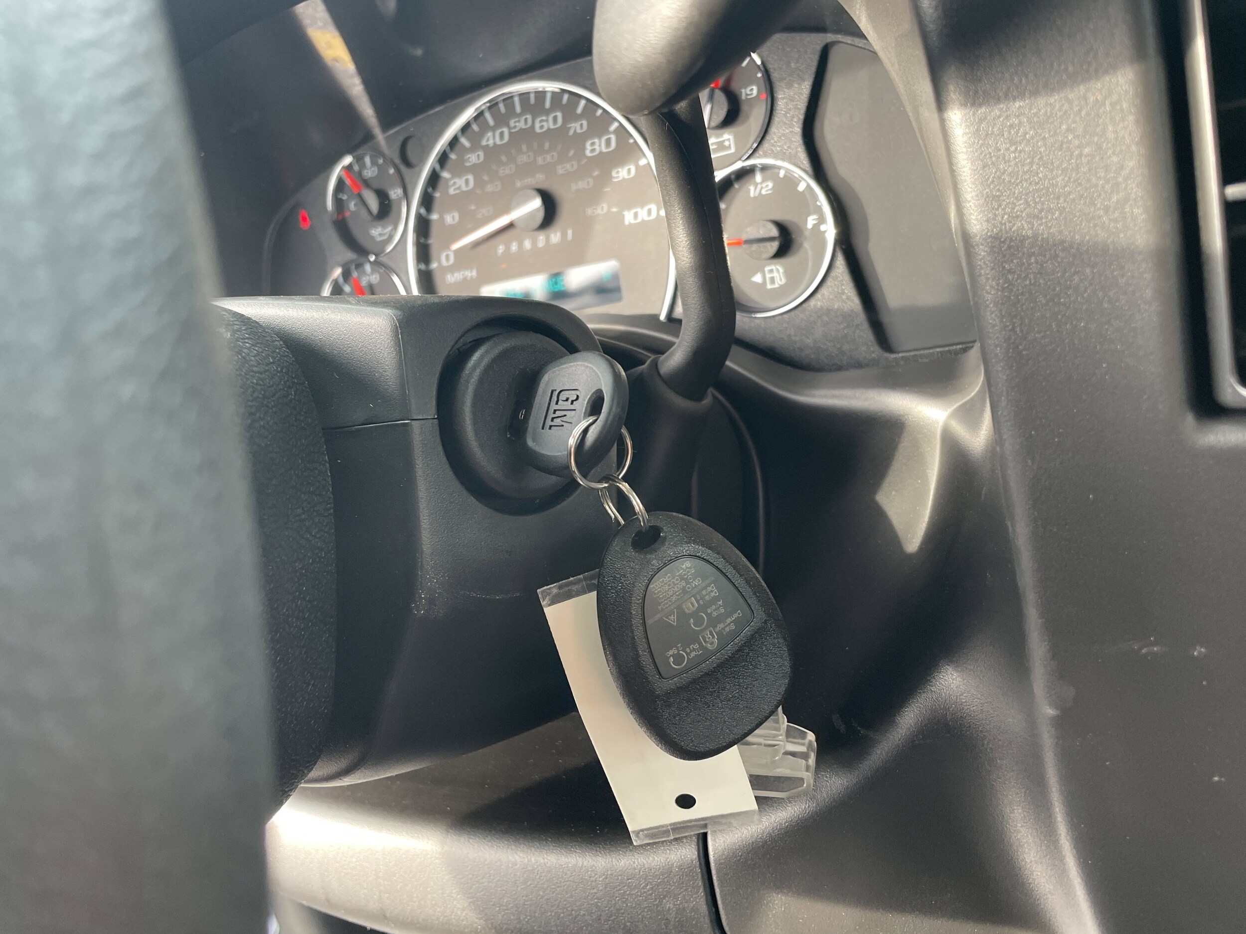 2025 Chevrolet Express Cargo Work Van - Photo 22