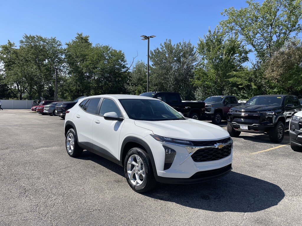 New 2026 Chevrolet Trax LS SUV