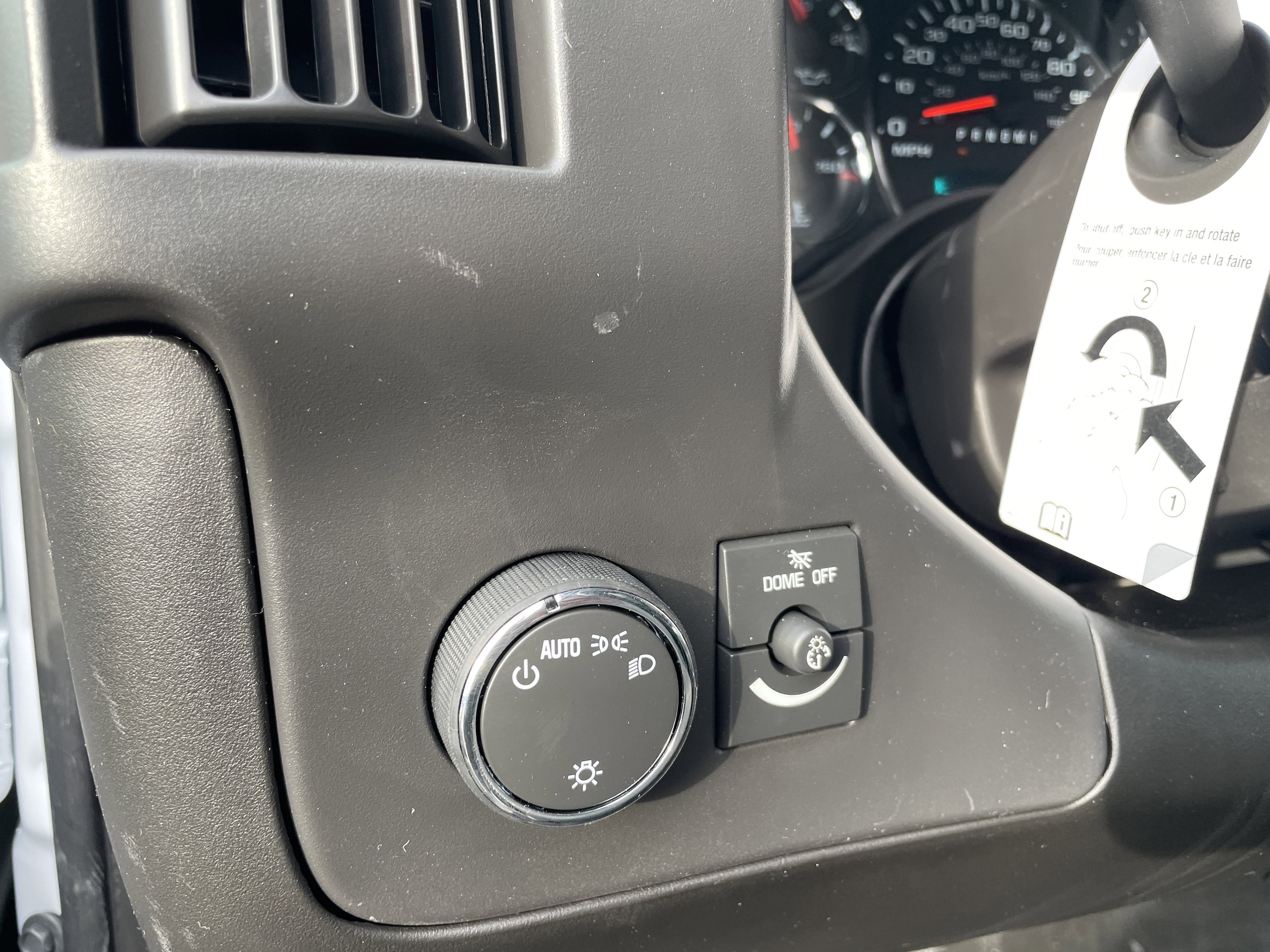 2025 Chevrolet Express Cargo Work Van - Photo 17
