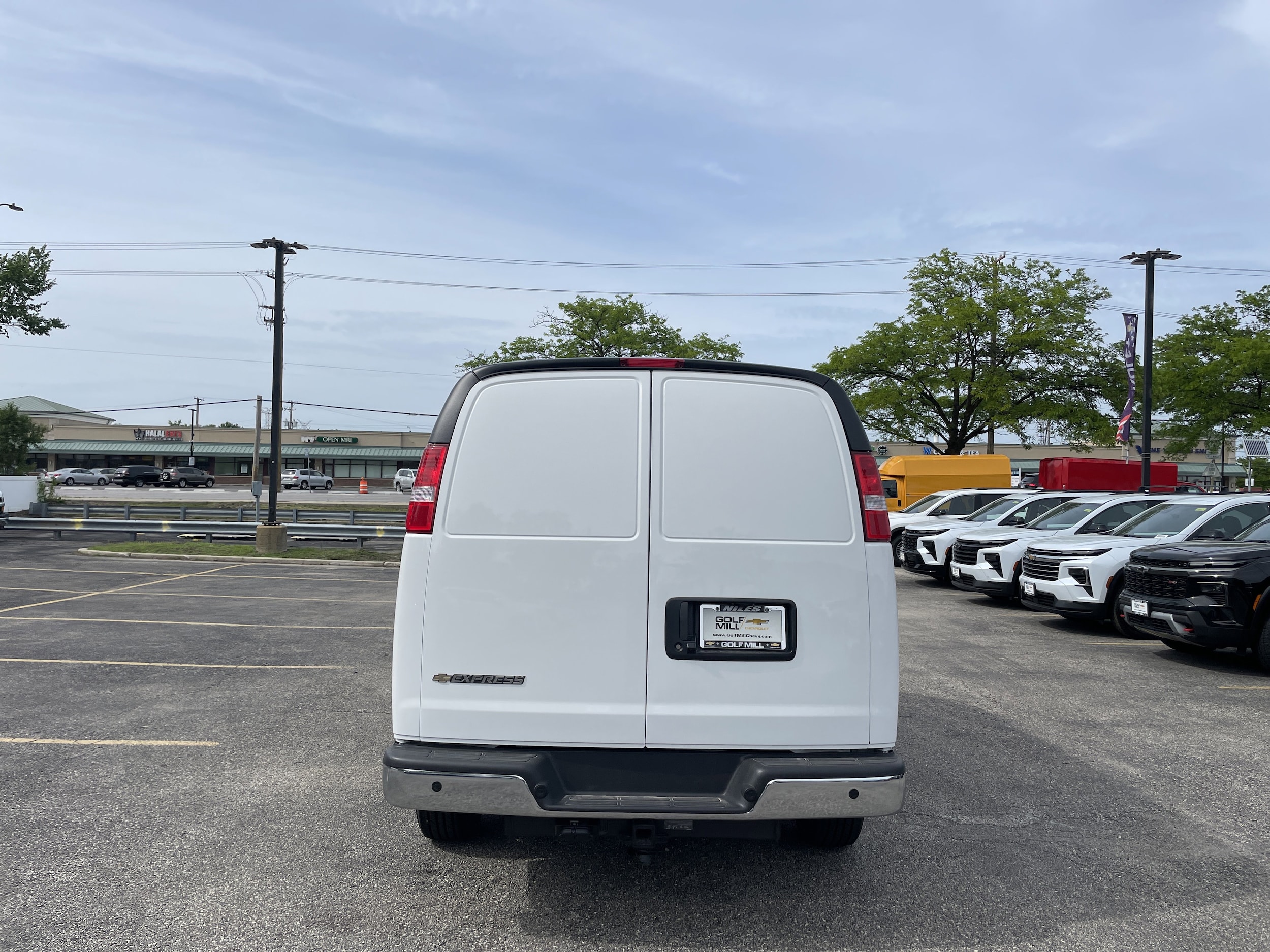 2025 Chevrolet Express Cargo Work Van - Photo 6