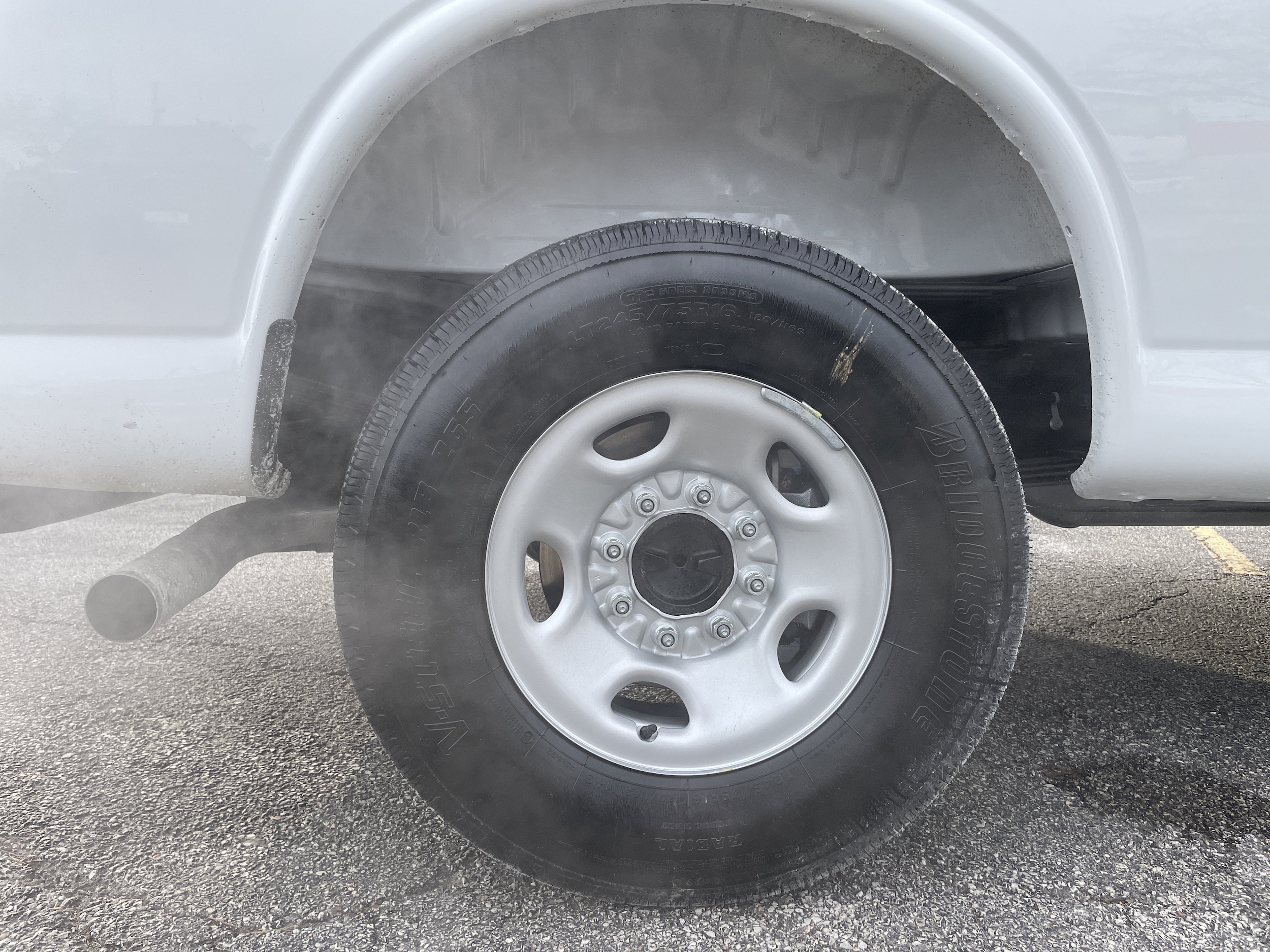 2025 Chevrolet Express Cargo Work Van - Photo 29