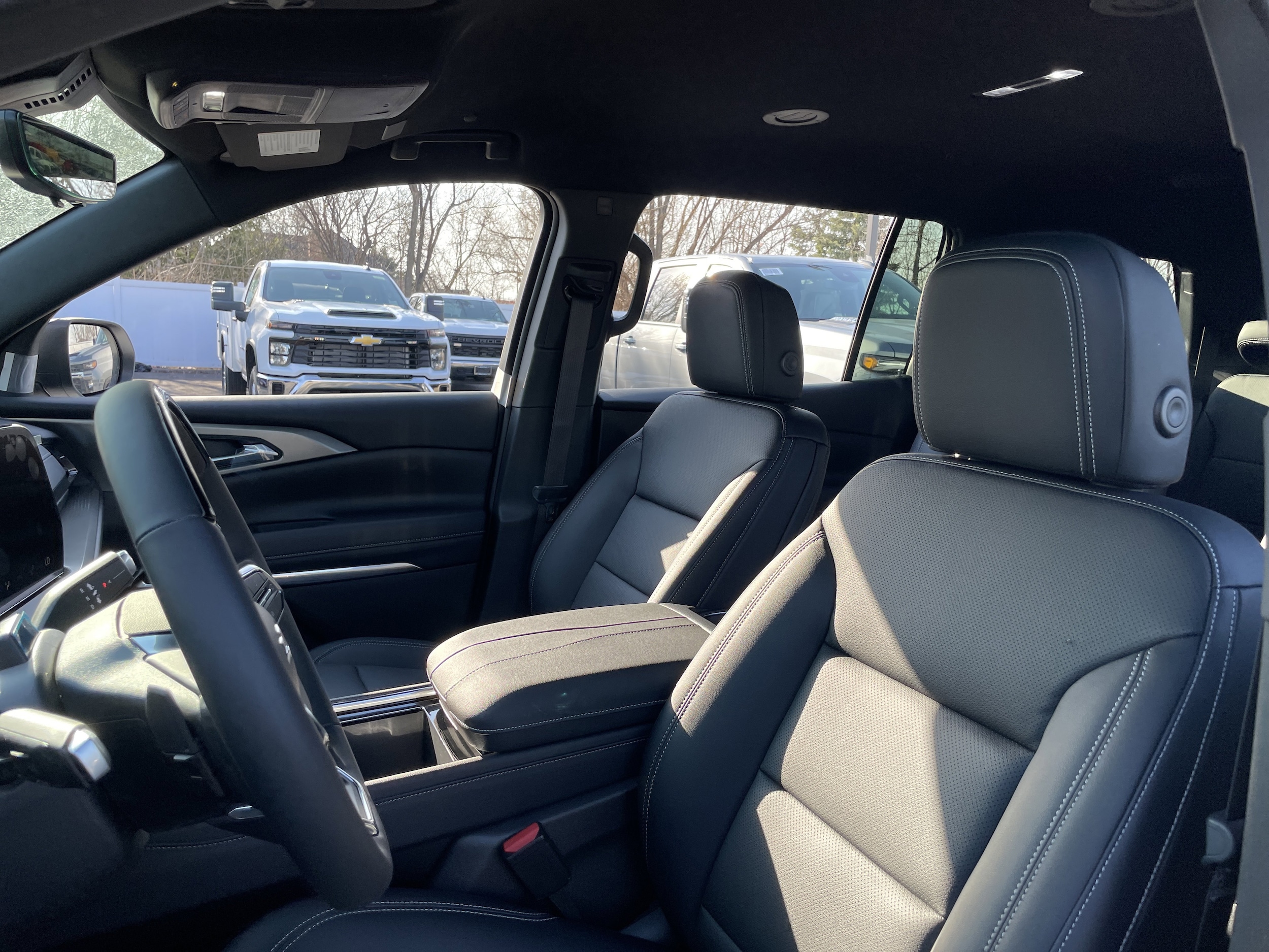 2026 Chevrolet Traverse LT - Photo 14