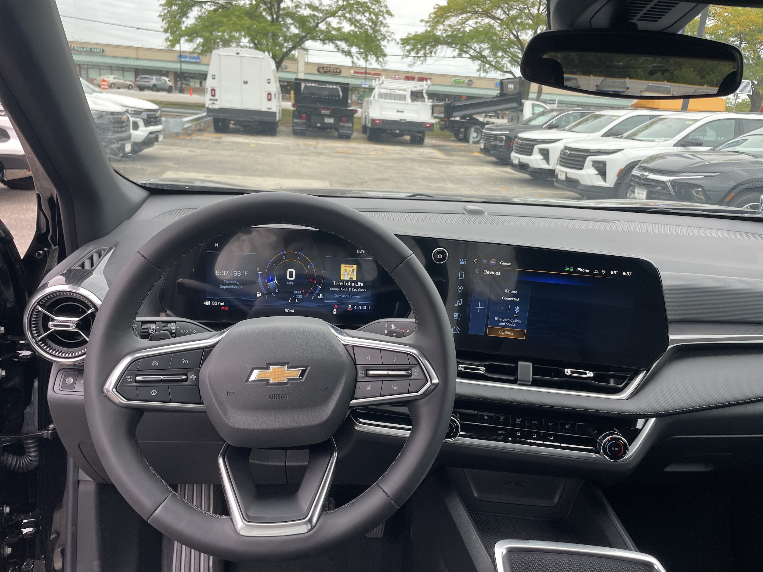2027 Chevrolet Equinox LT - Photo 16