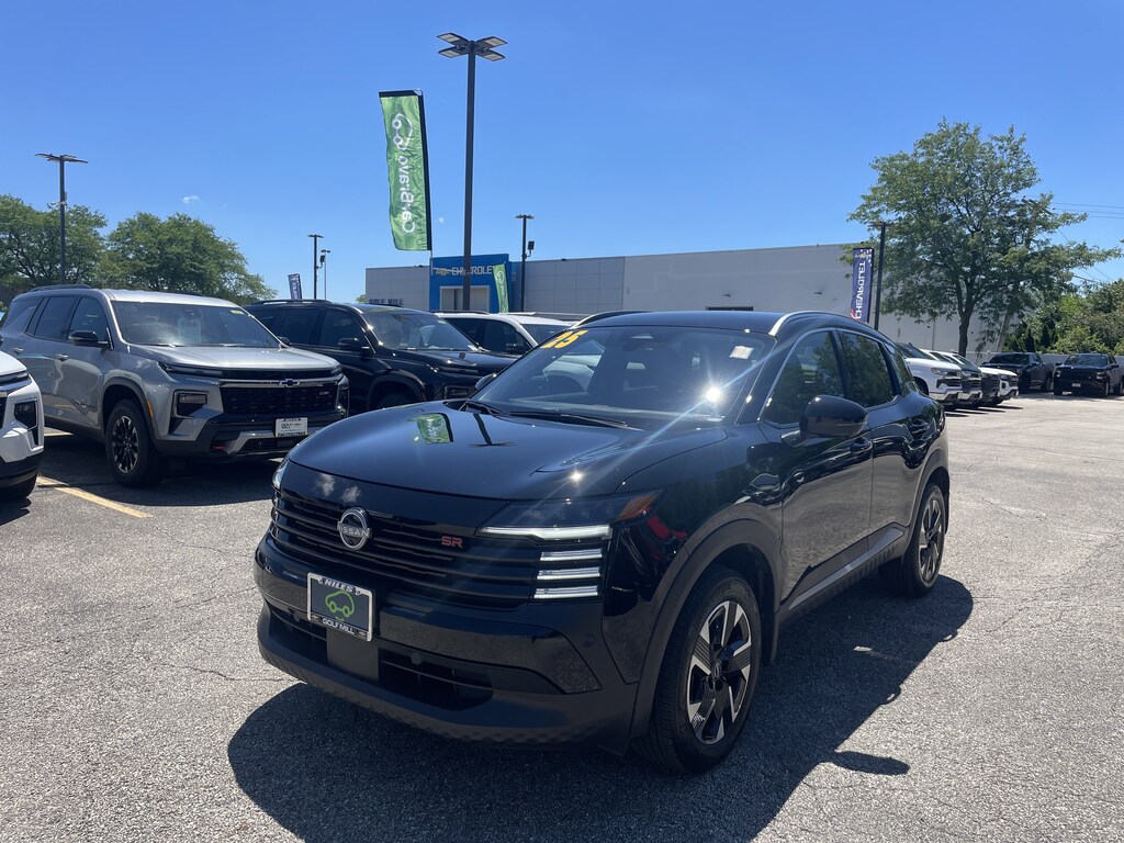 Used 2025 Nissan Kicks SR