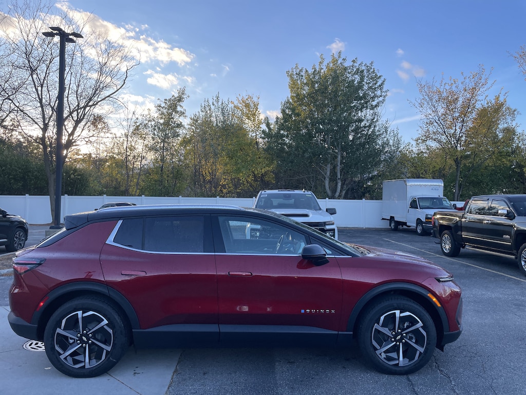 New 2026 Chevrolet Equinox EV LT SUV