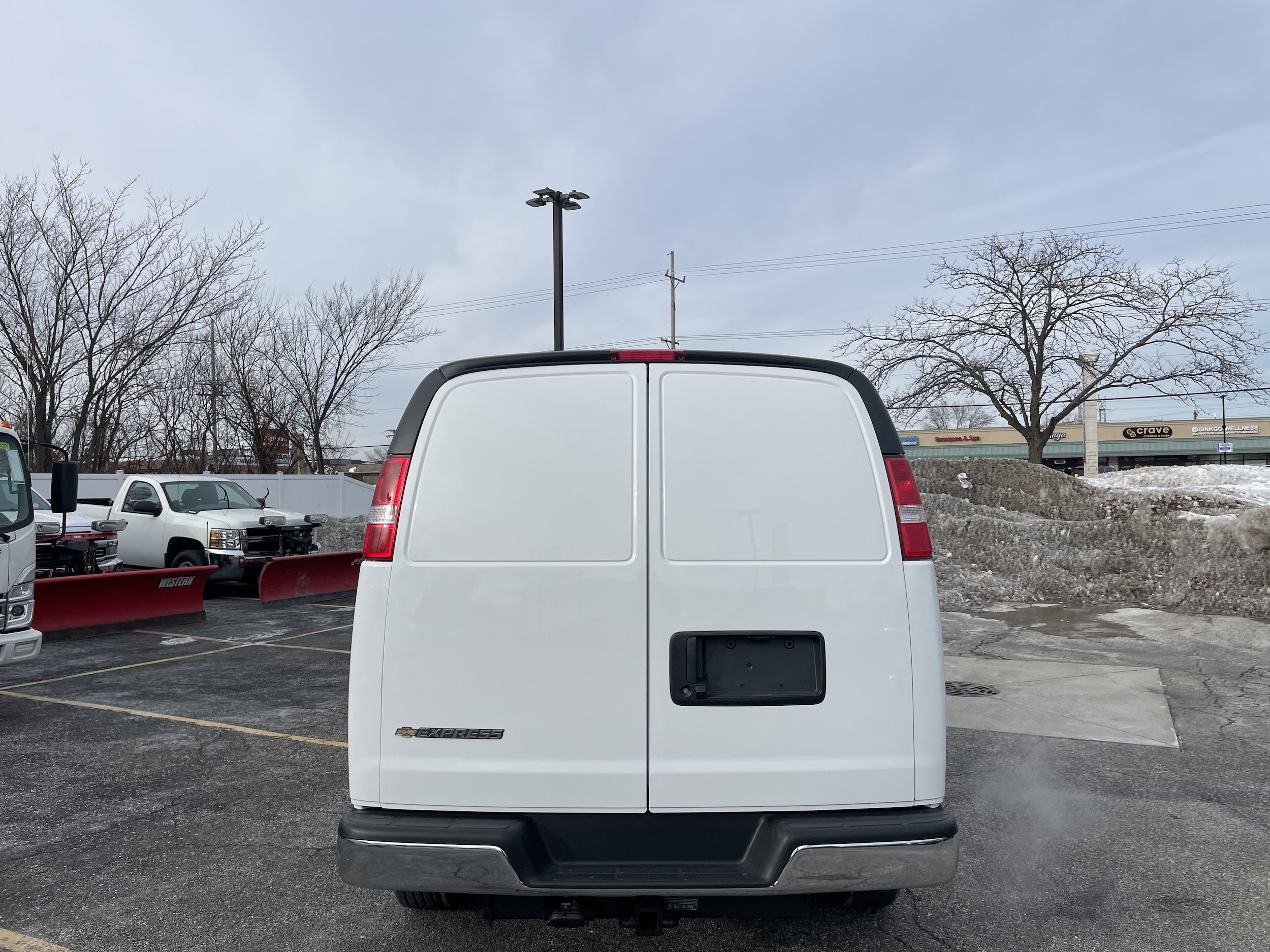 2025 Chevrolet Express Cargo Work Van - Photo 6