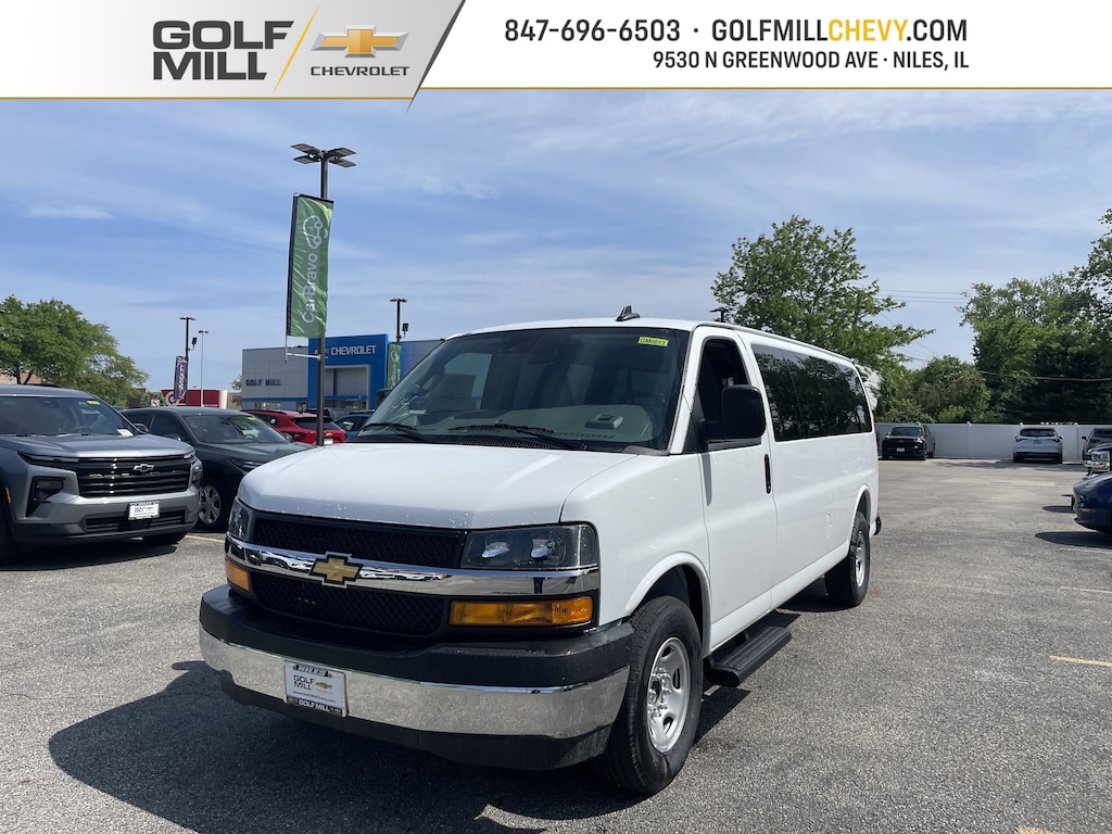 New 2026 Chevrolet Express Passenger 1LT Van