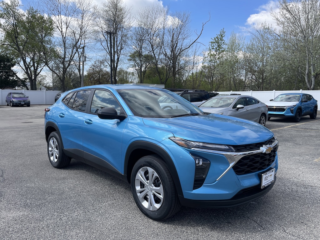 New 2026 Chevrolet Trax LS SUV