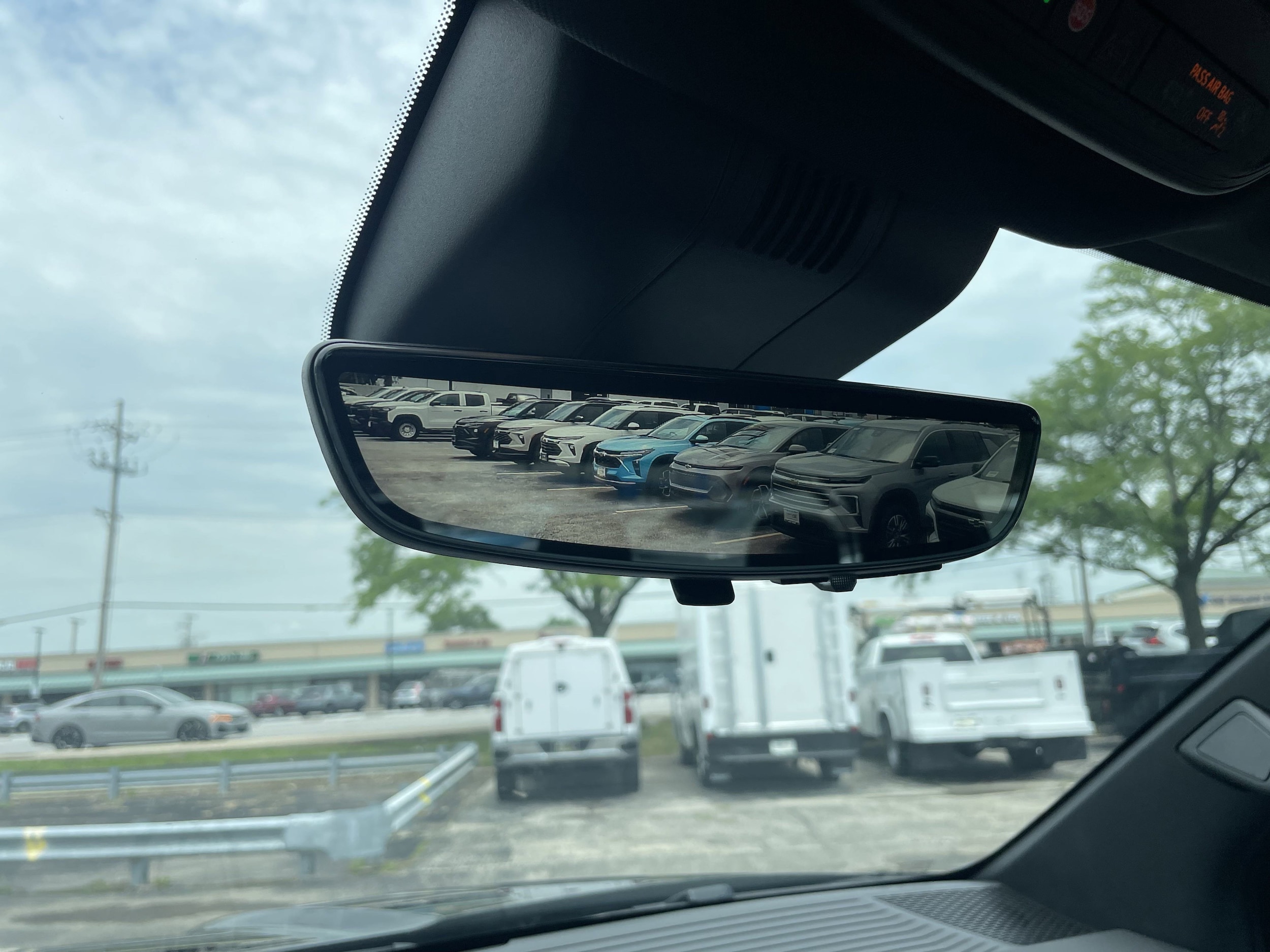 2025 Chevrolet Silverado EV RST - Photo 24