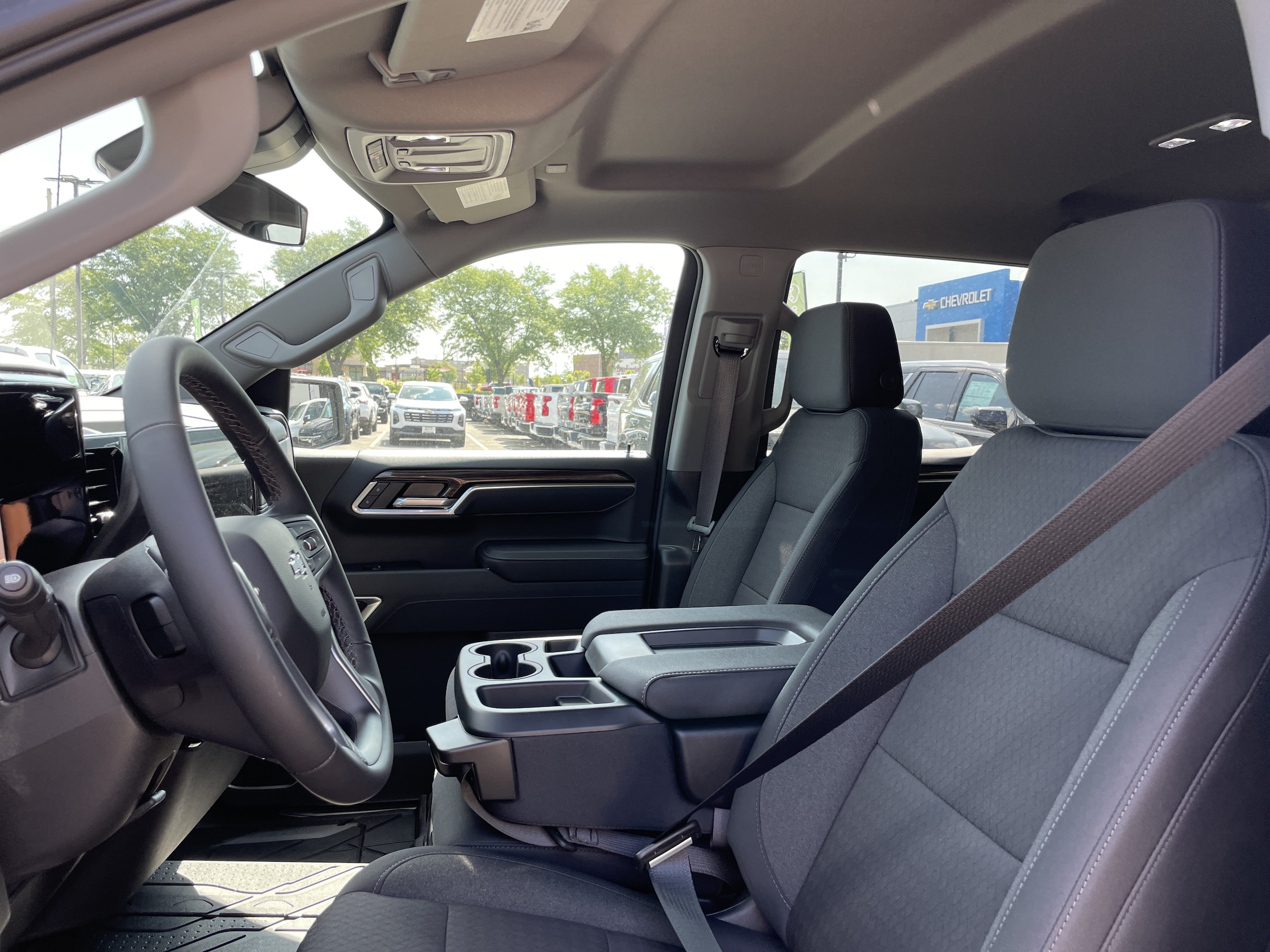2026 Chevrolet Silverado 1500 RST - Photo 14