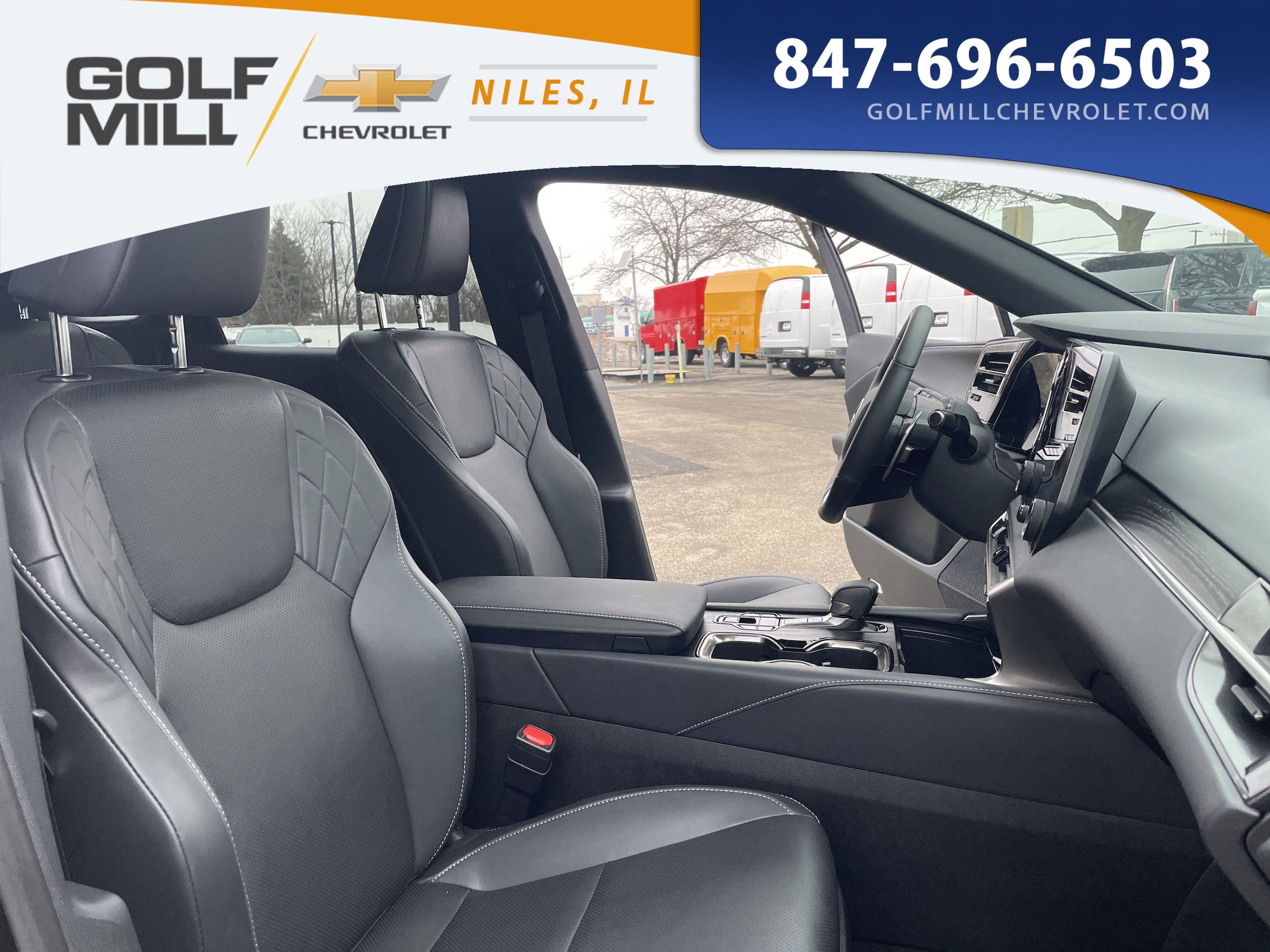 2025 LEXUS RX - Image 32