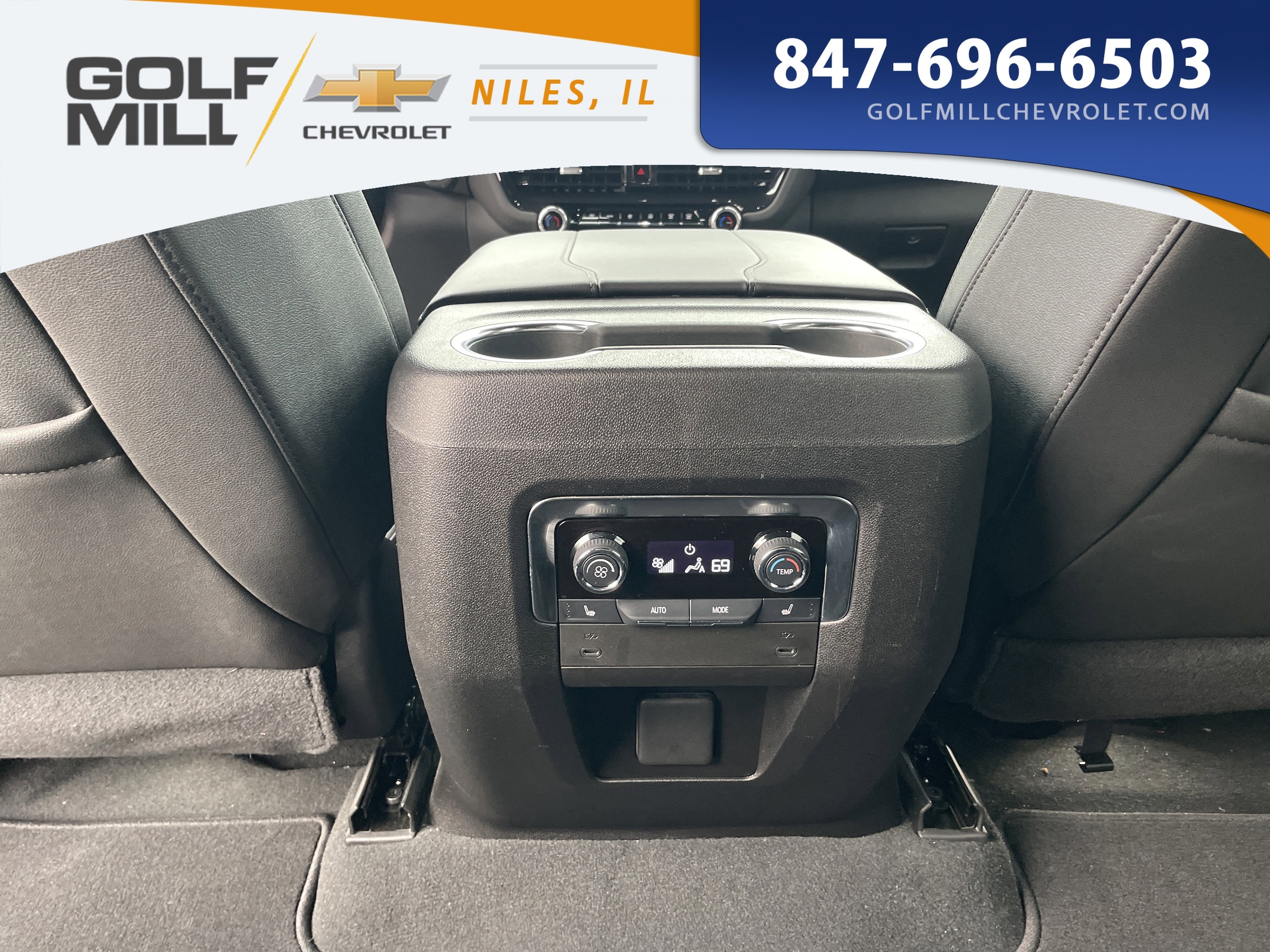 2025 CHEVROLET SUBURBAN - Image 26