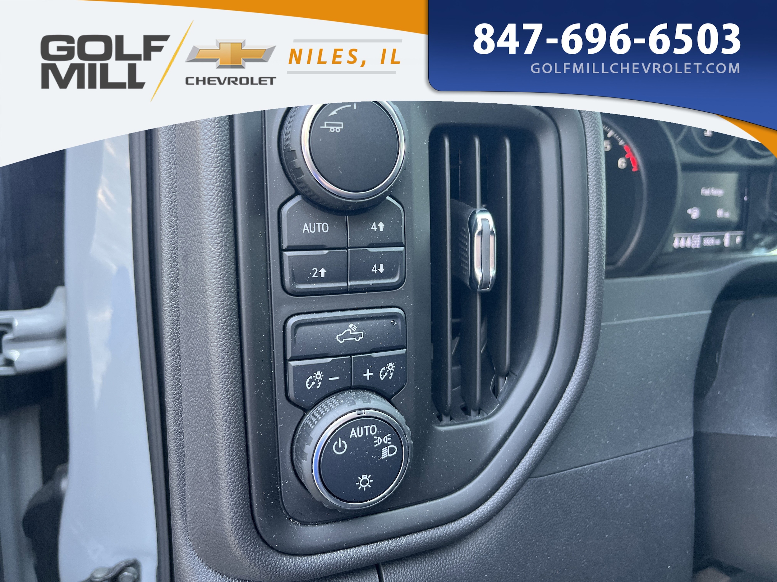 2025 CHEVROLET SILVERADO - Image 15