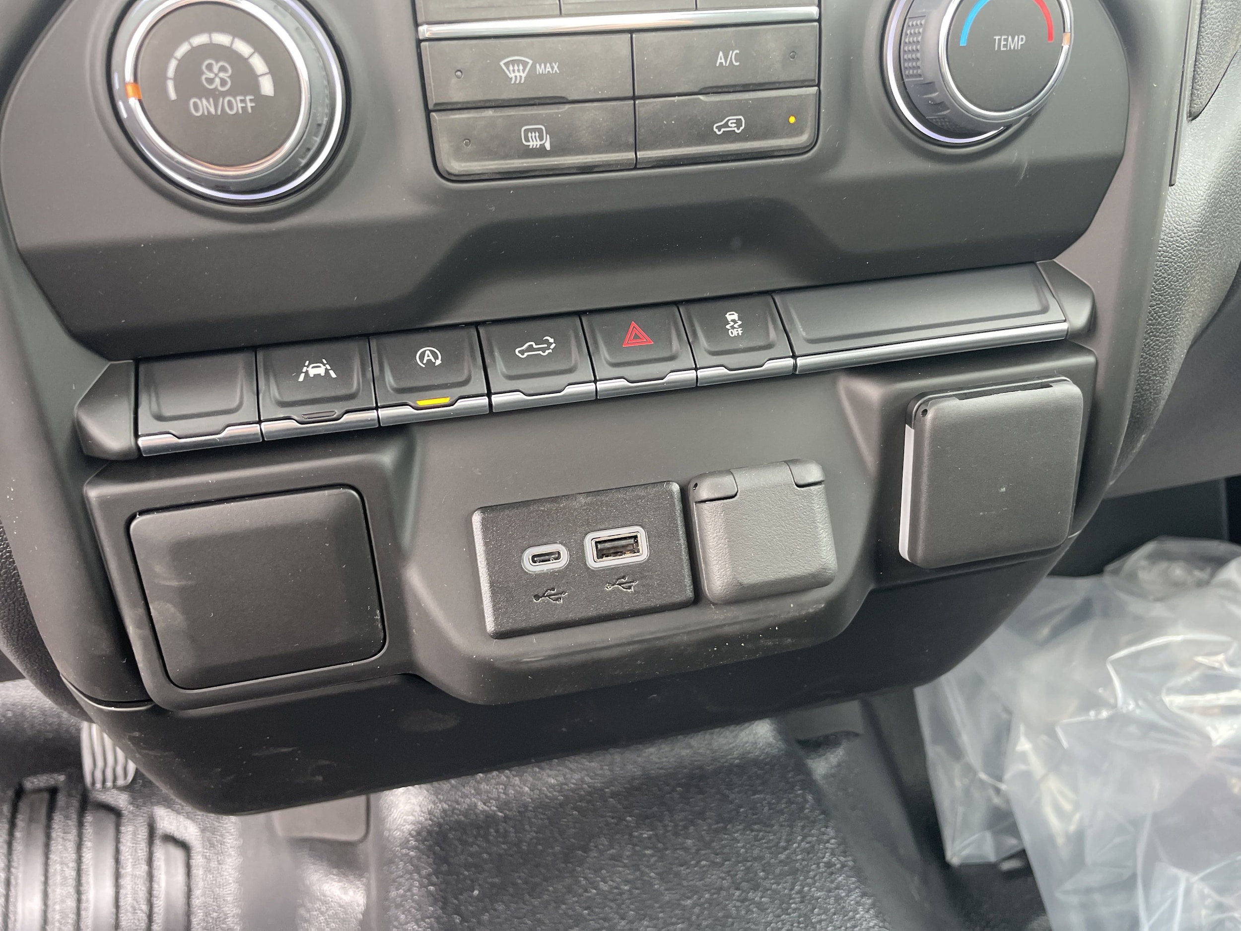 2025 Chevrolet Silverado 1500 Work Truck - Photo 24