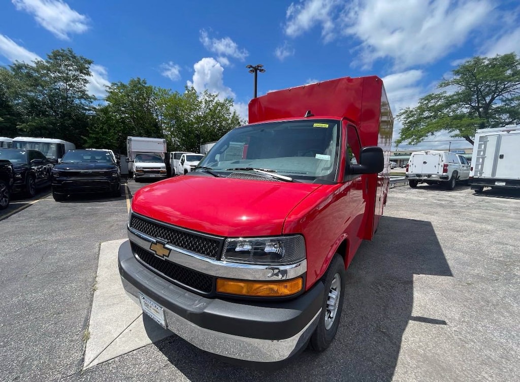 New 2025 Chevrolet Express Cutaway 3500 1WT Cutaway Van