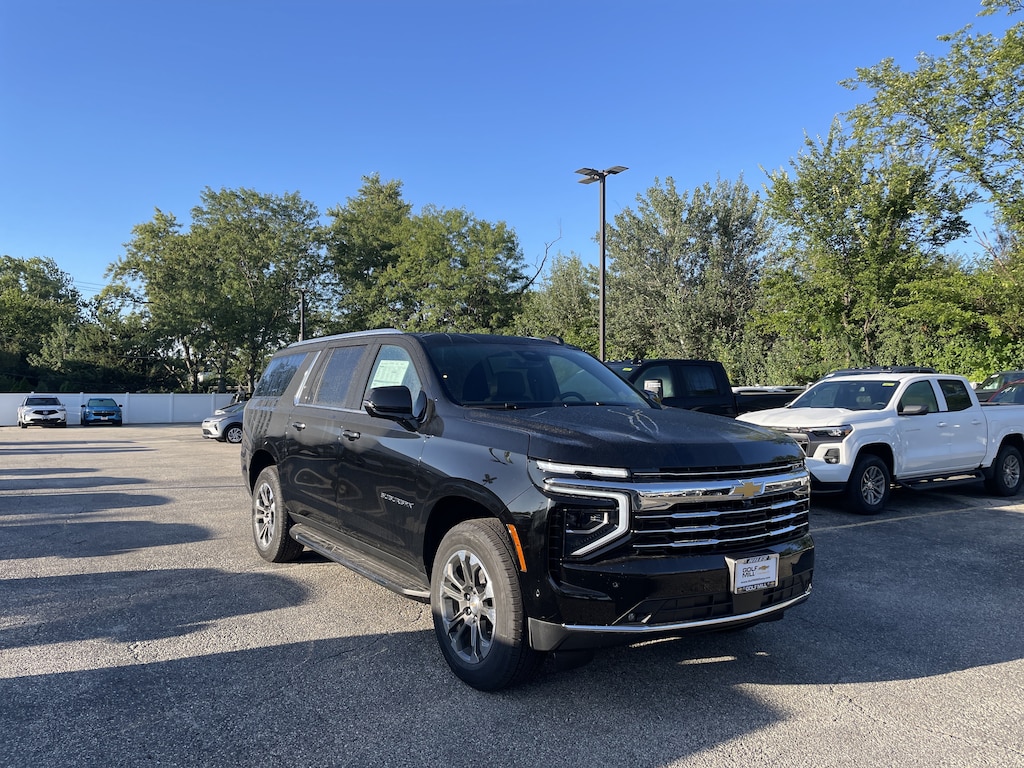 New 2026 Chevrolet Suburban LT SUV