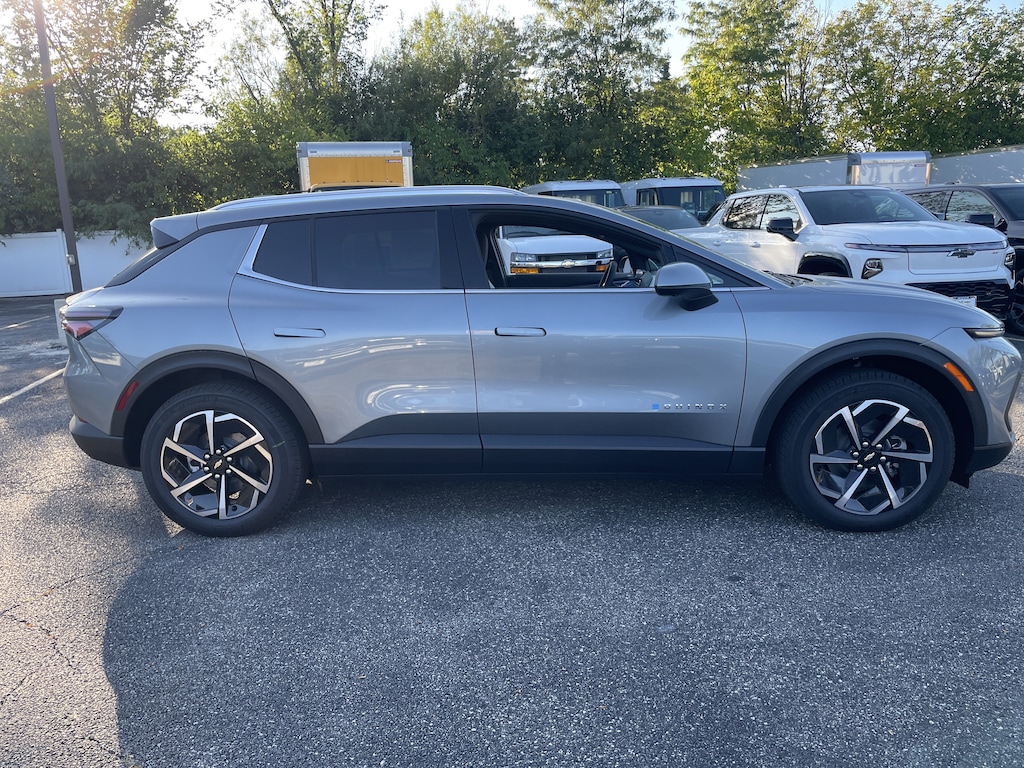 New 2026 Chevrolet Equinox EV LT SUV
