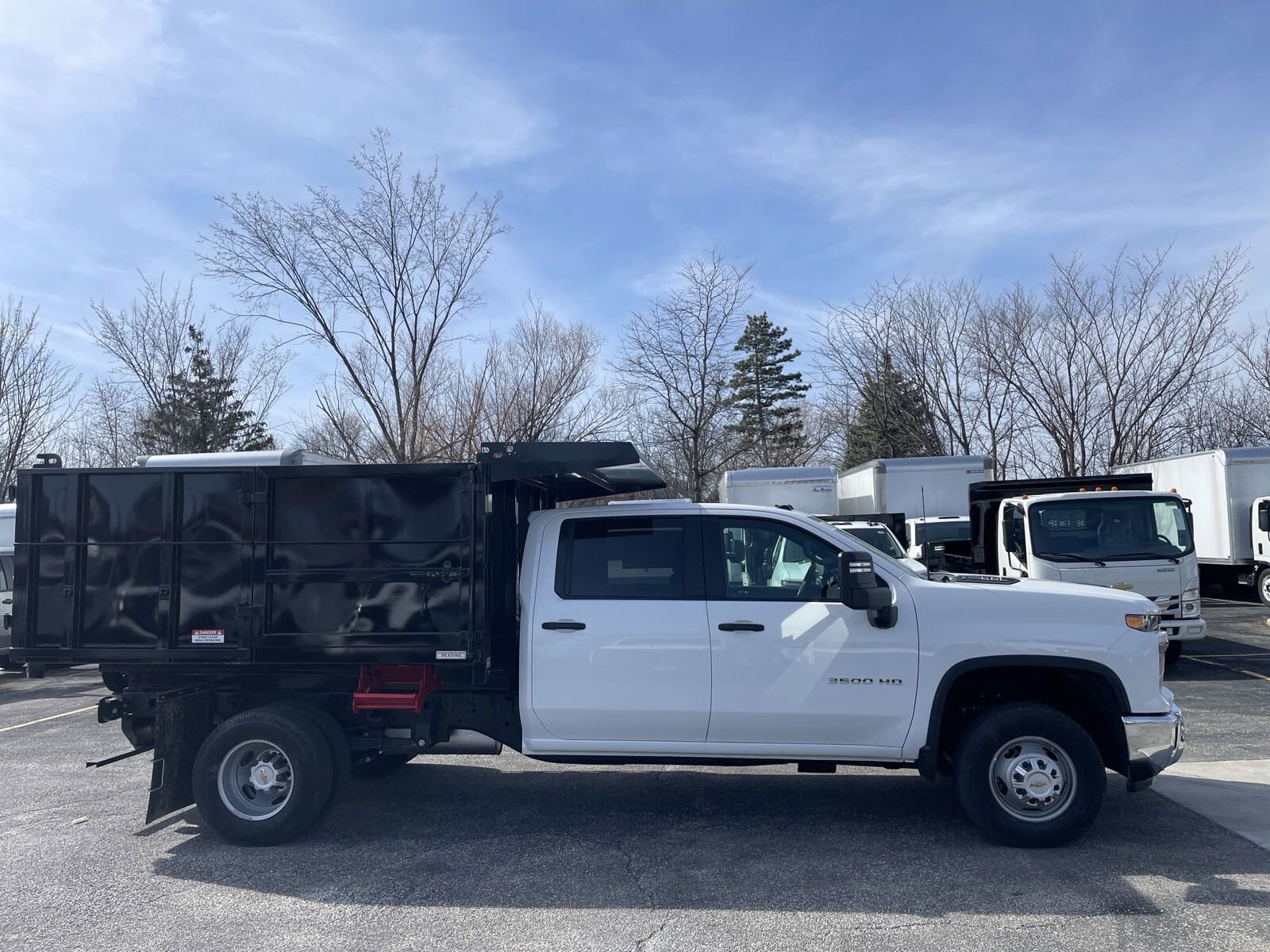 2025 Chevrolet Silverado 3500HD Work Truck photo 4