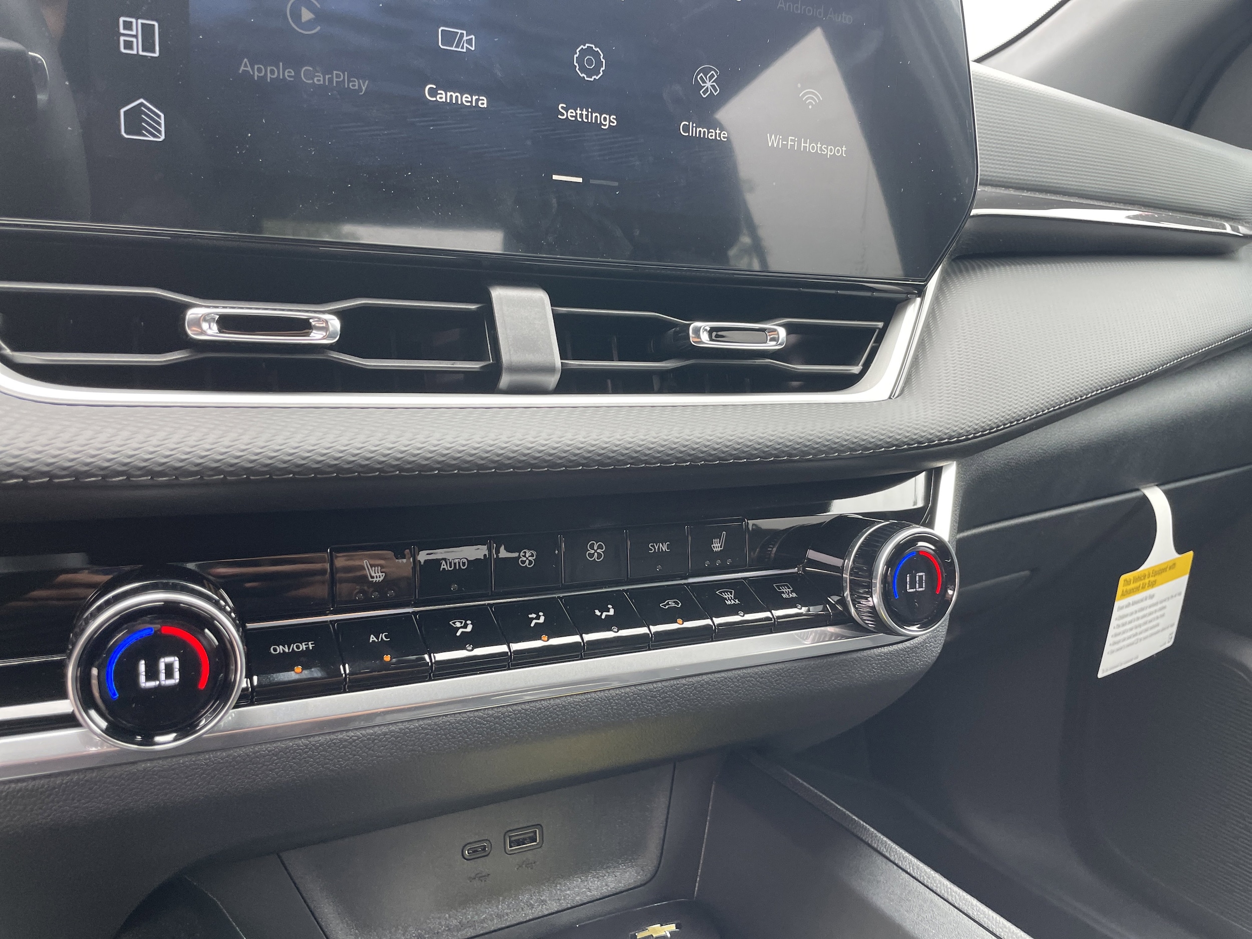 2026 Chevrolet Equinox LT - Photo 22