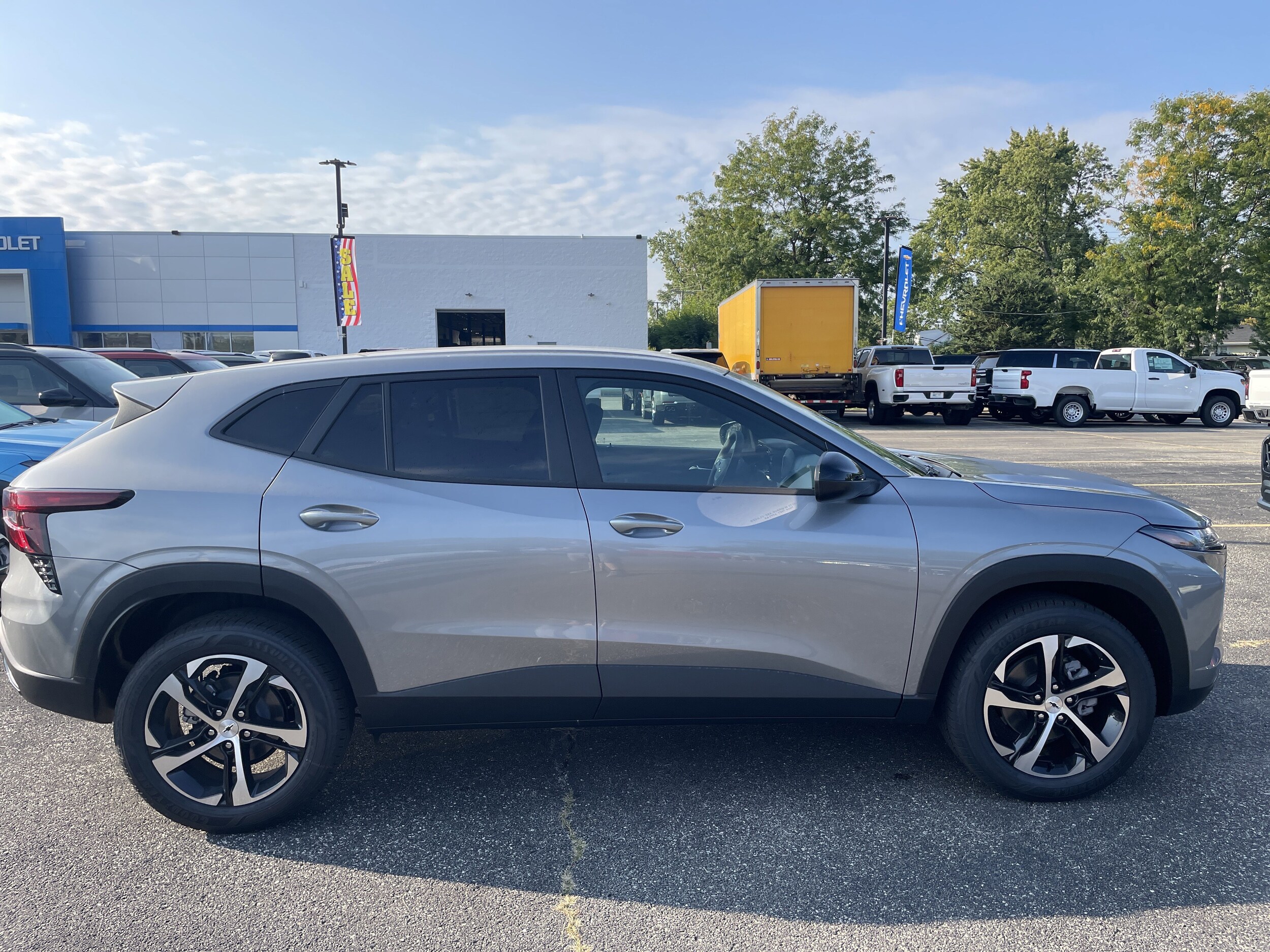 2025 Chevrolet Trax photo 4
