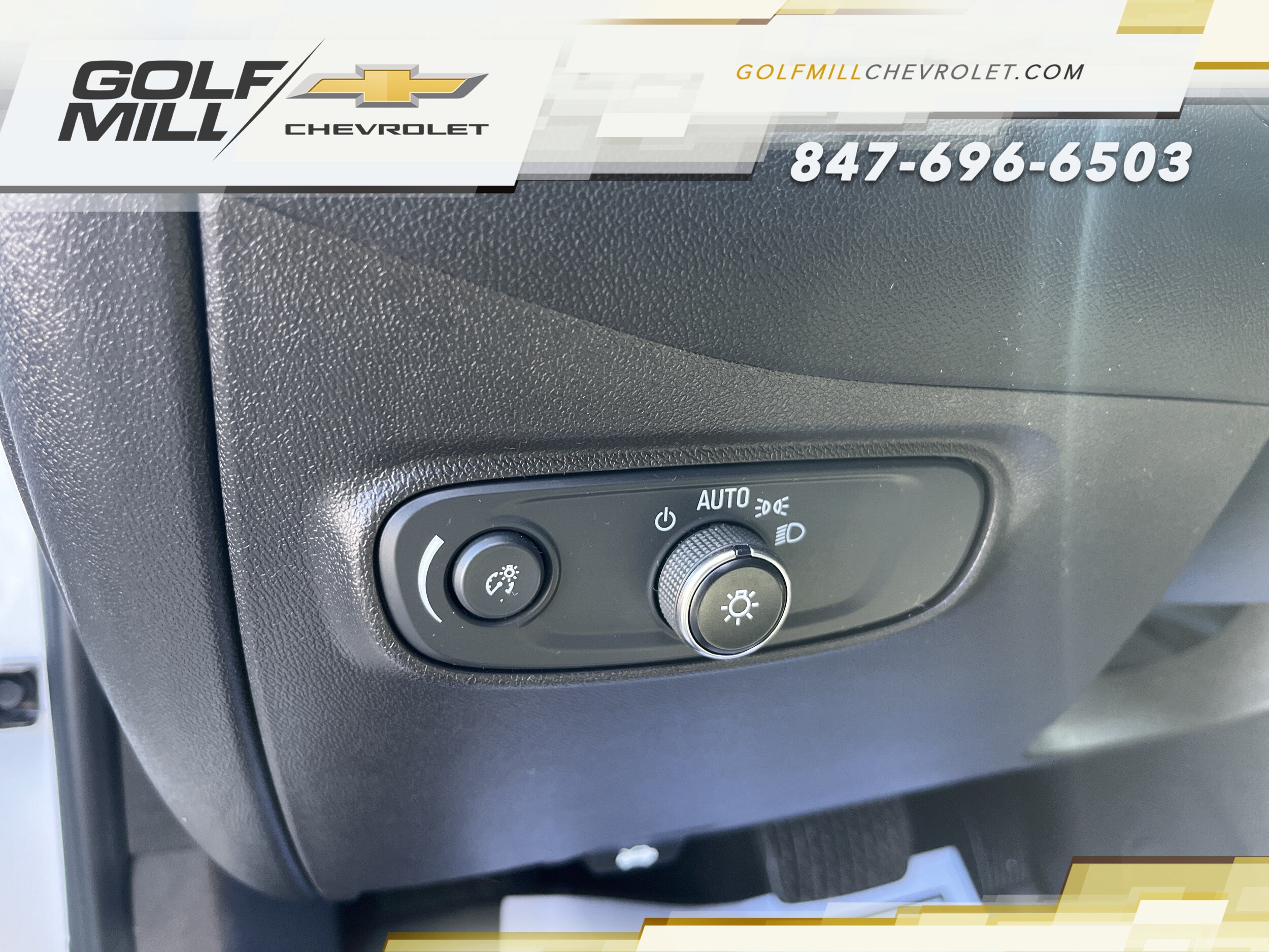 2024 Chevrolet Equinox LT - Photo 30