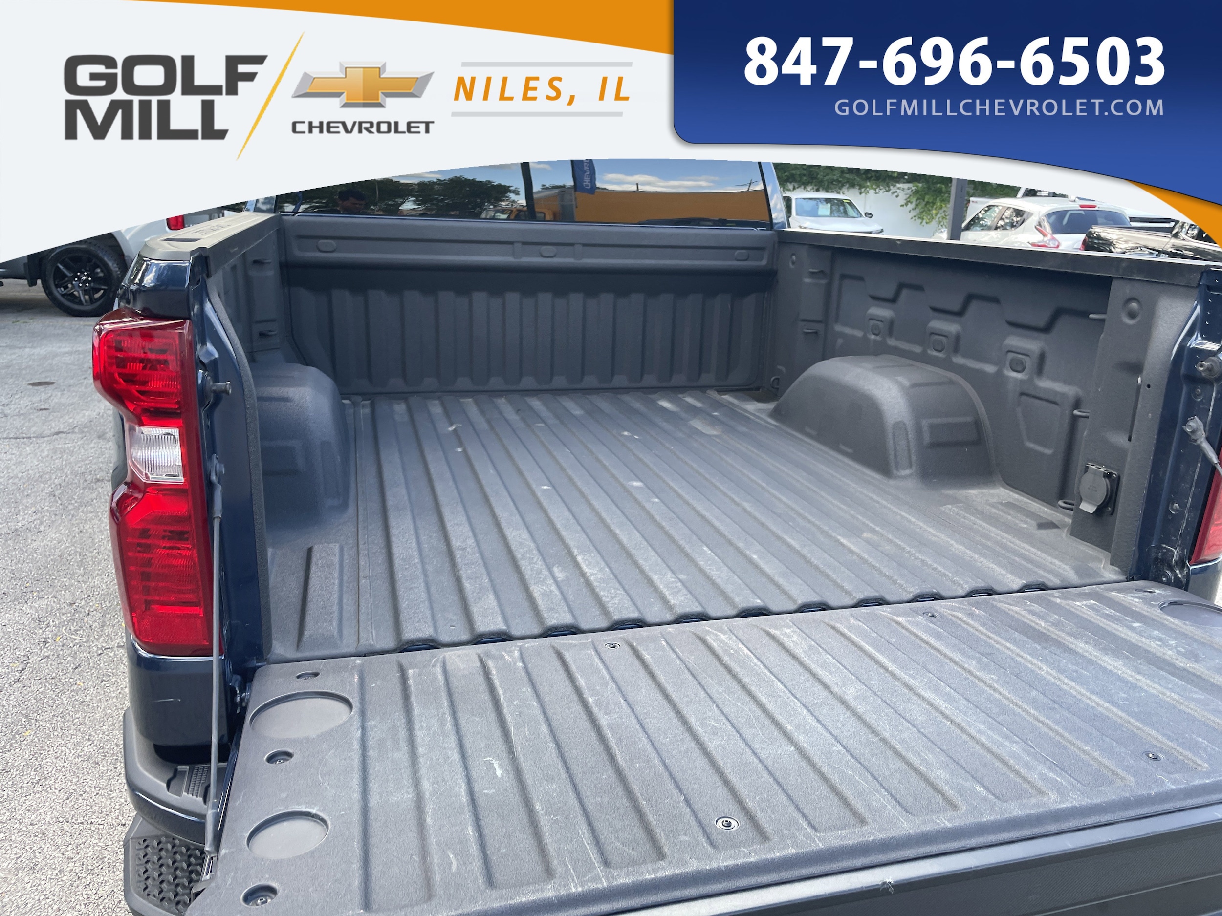 2023 CHEVROLET SILVERADO - Image 11