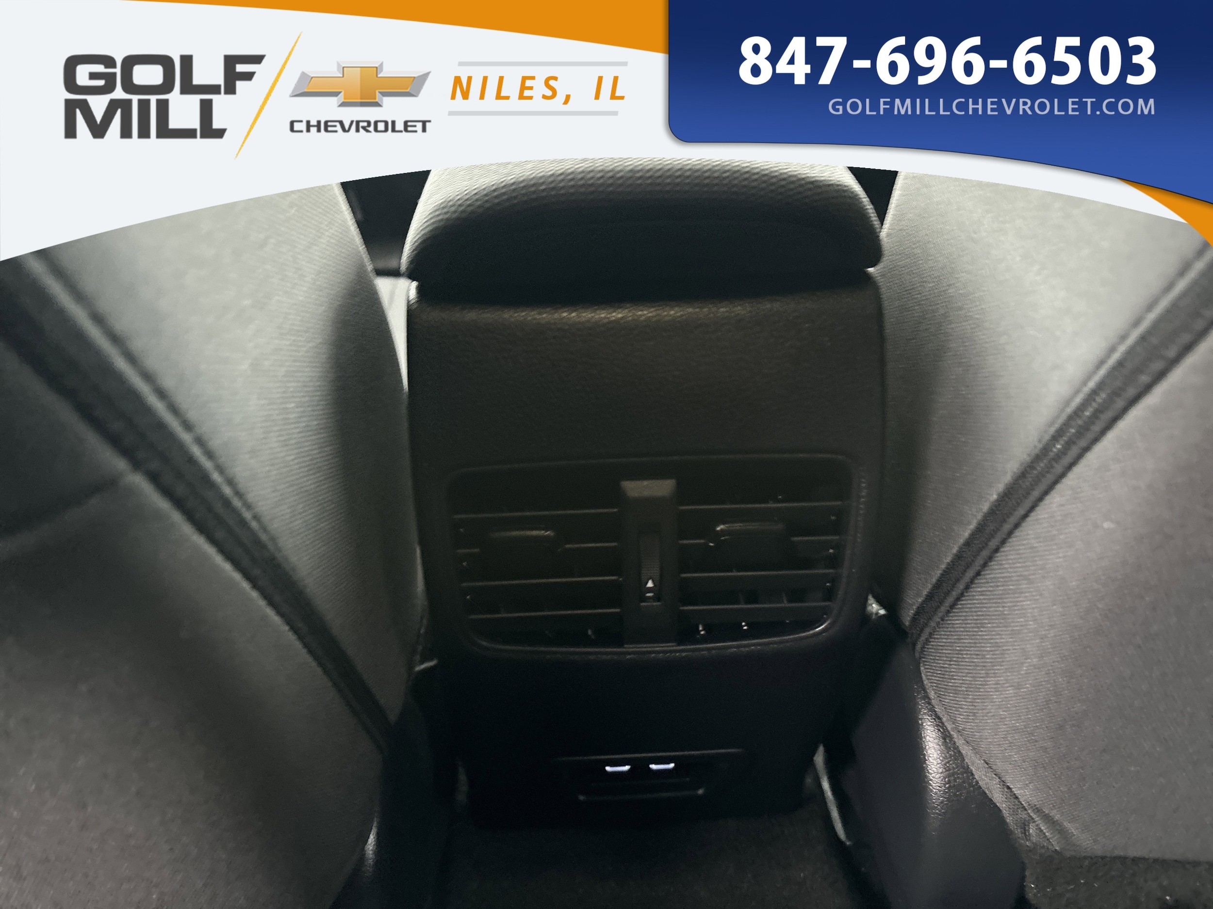 2025 TOYOTA COROLLA CROSS - Image 32