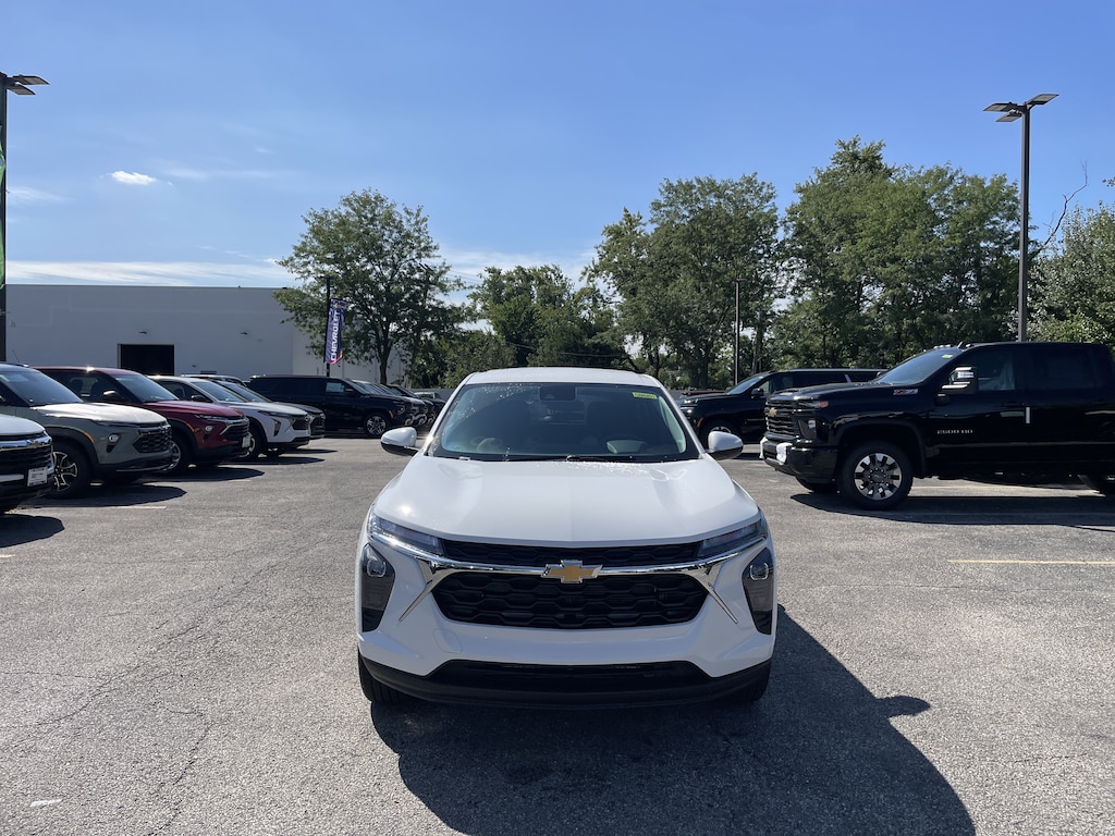 New 2026 Chevrolet Trax LS SUV