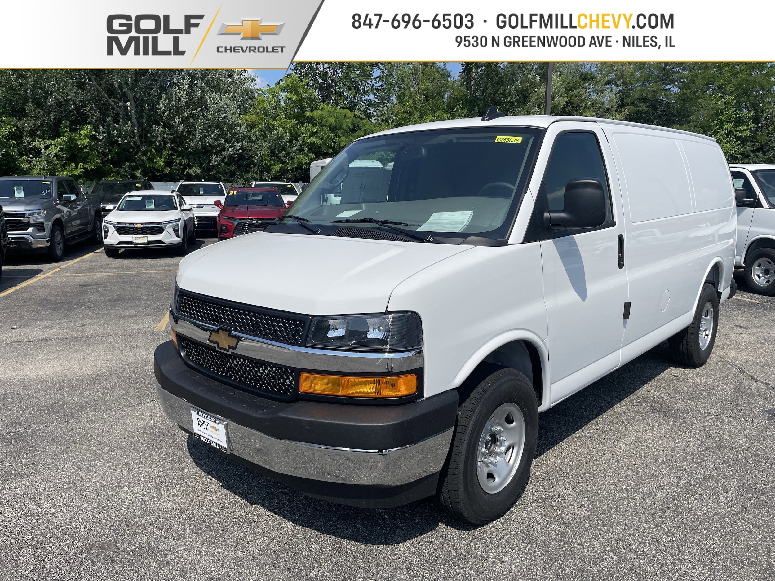 2025 Chevrolet Express Cargo Work Van's photo
