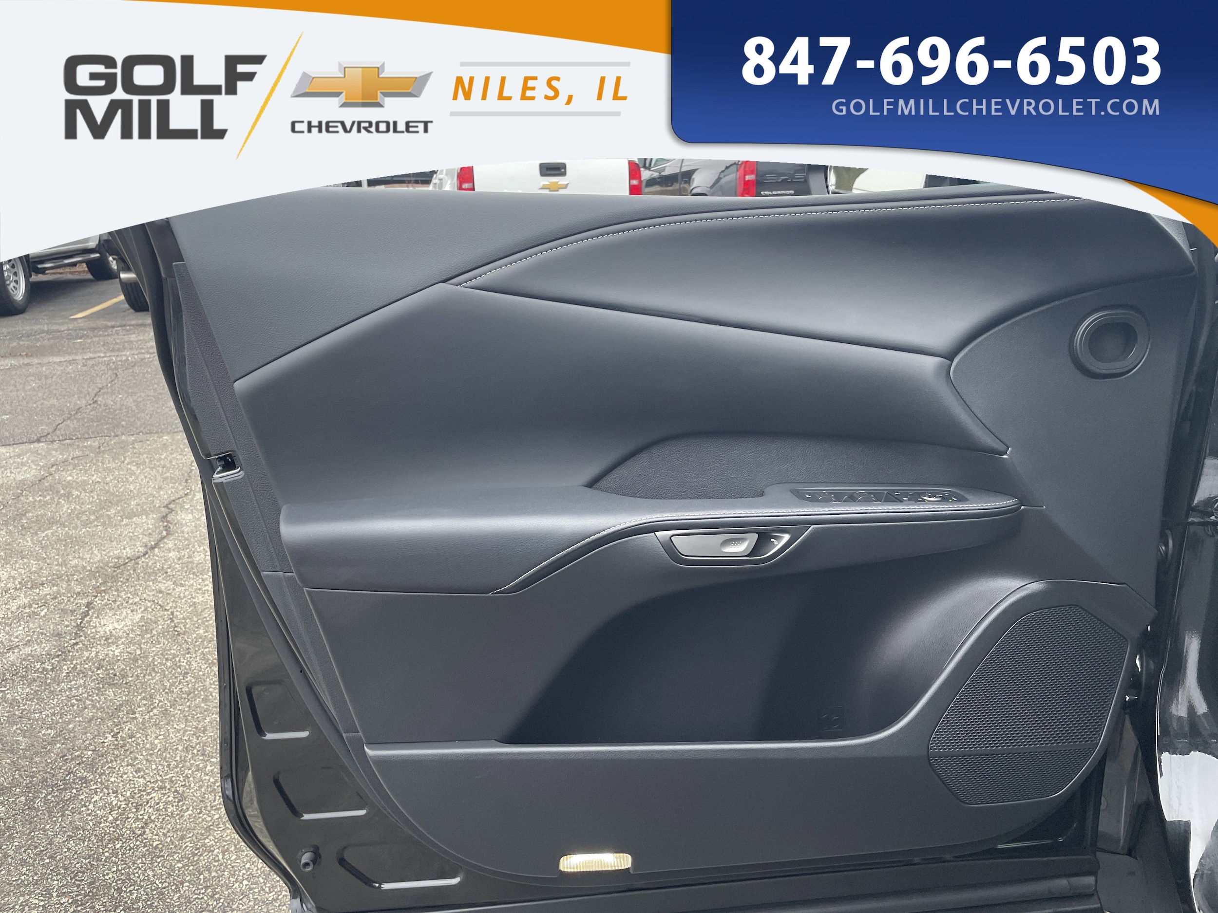 2025 LEXUS RX - Image 13