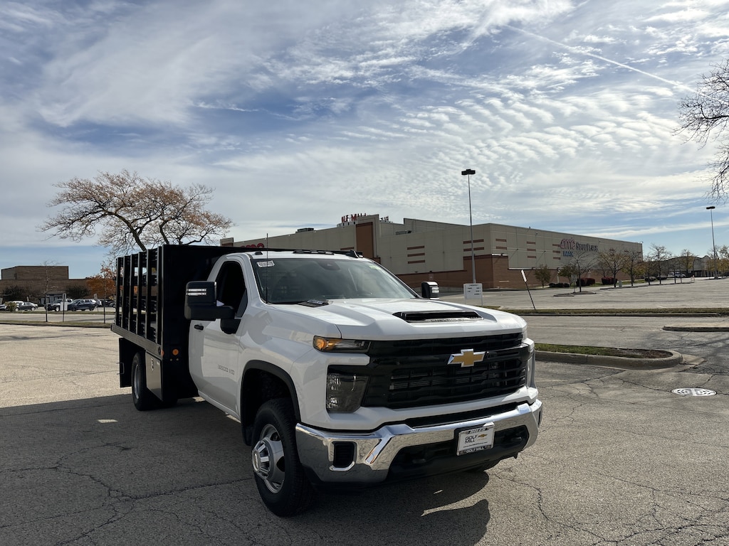 New 2025 Chevrolet Silverado 3500 HD Chassis Cab Work Truck Truck
