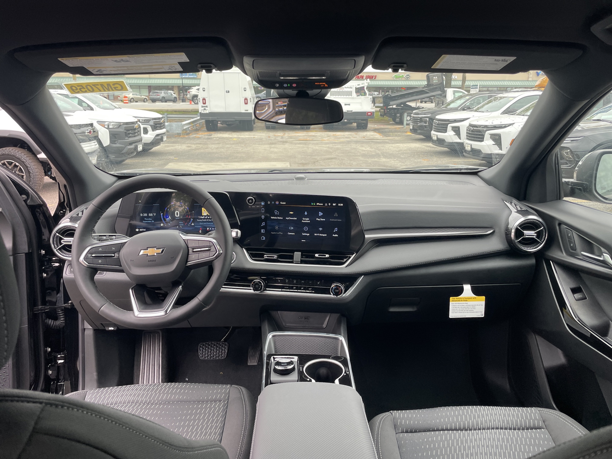 2027 Chevrolet Equinox LT - Photo 28