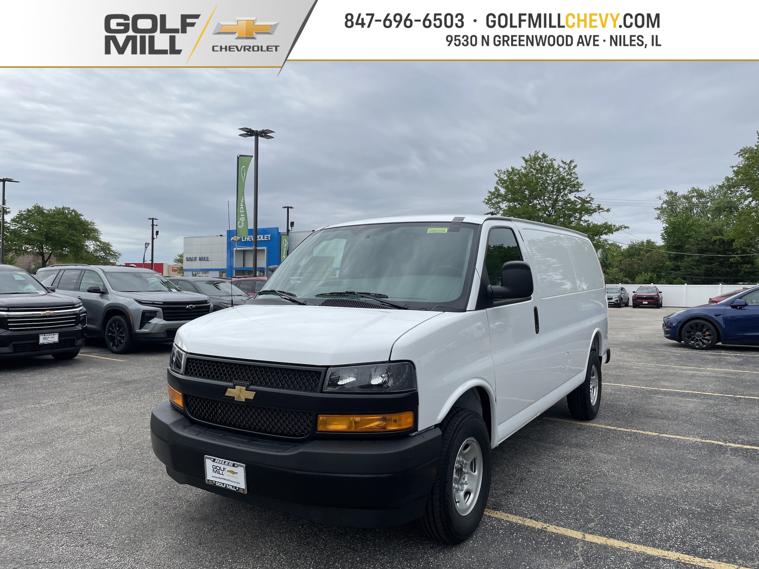 2026 Chevrolet Express 2500 Work Van HD's photo