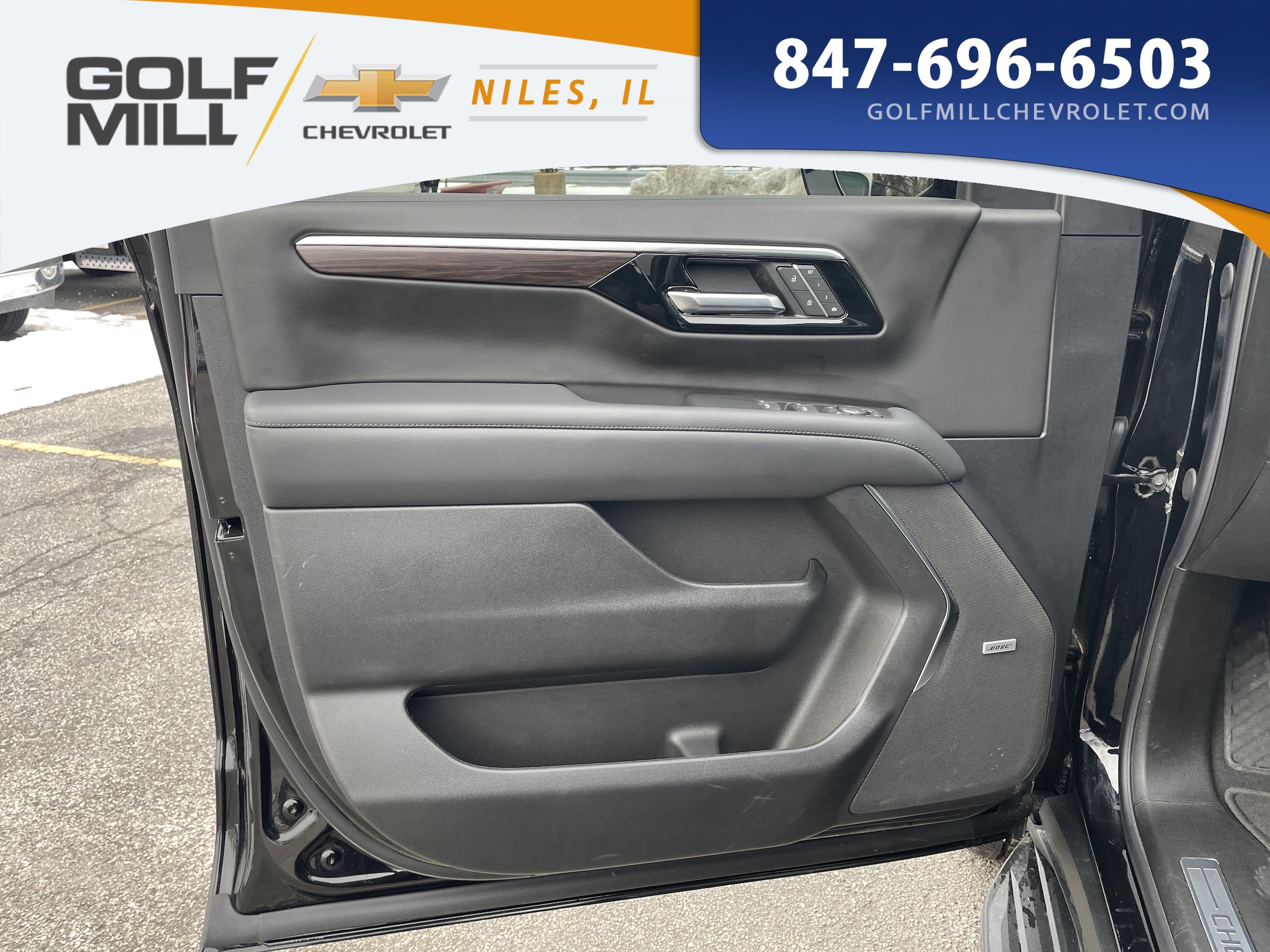 2025 CHEVROLET SUBURBAN - Image 10