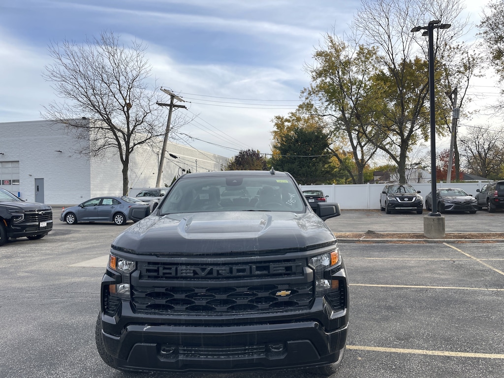 New 2026 Chevrolet Silverado 1500 Custom Truck