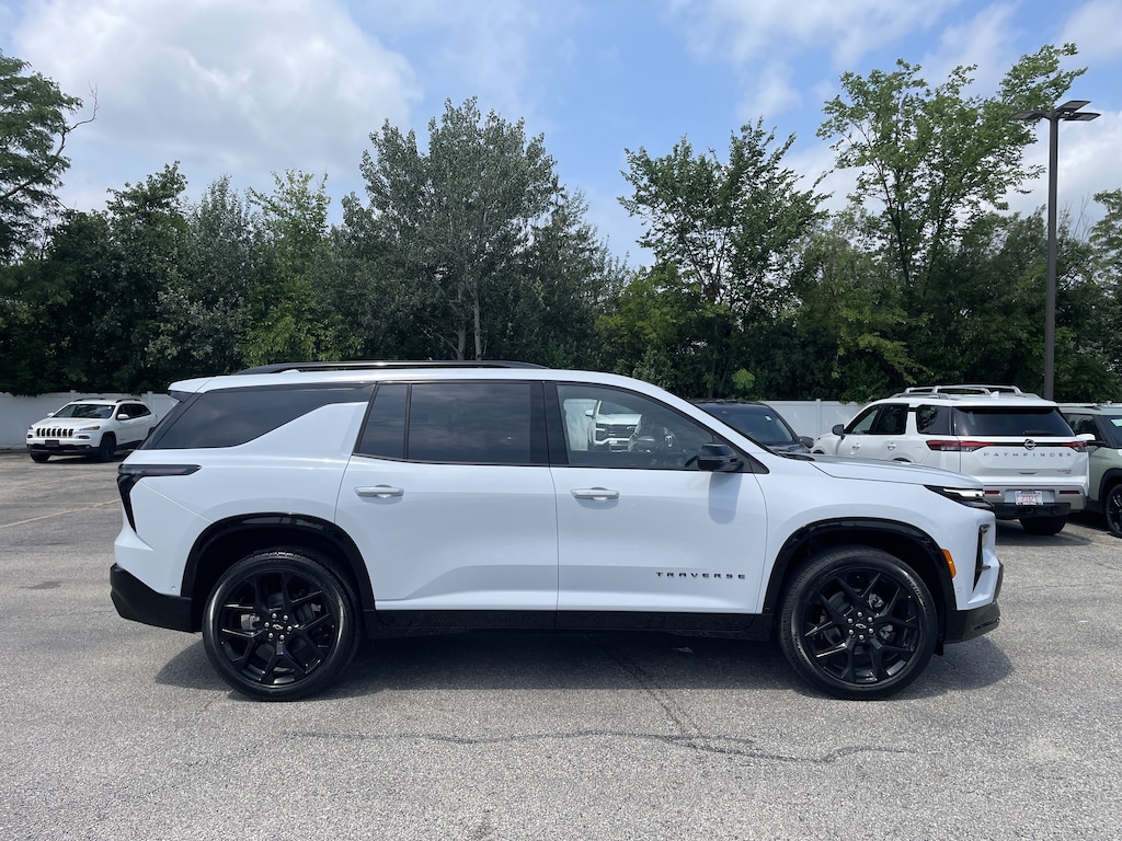 New 2026 Chevrolet Traverse RS SUV