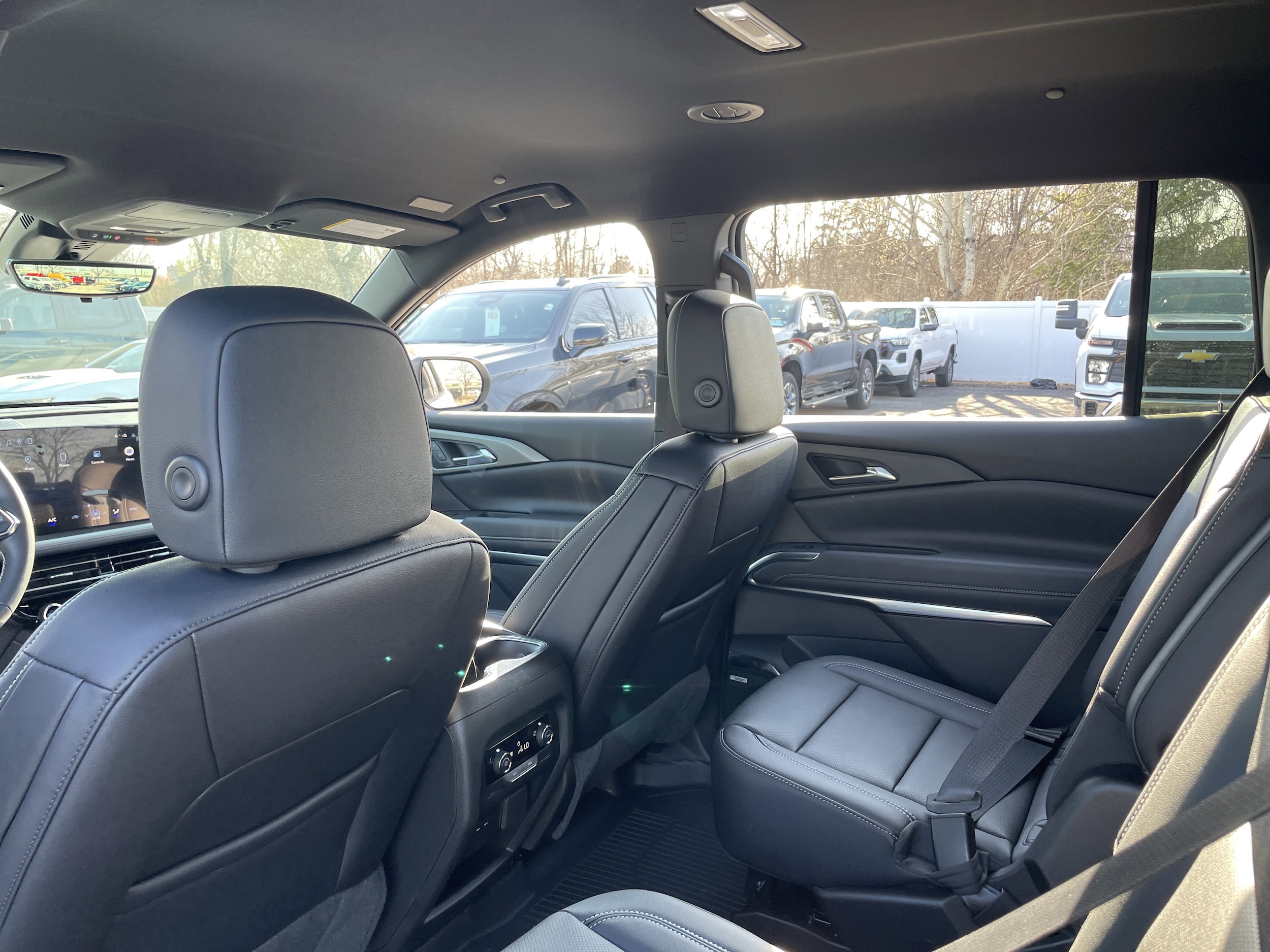 2026 Chevrolet Traverse LT - Photo 25