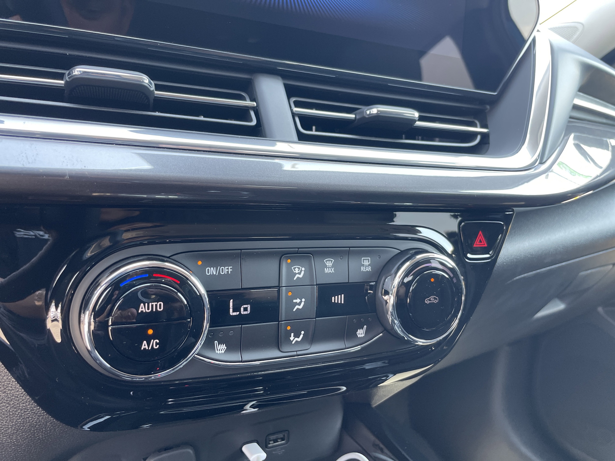 2026 Chevrolet Trax Activ - Photo 21